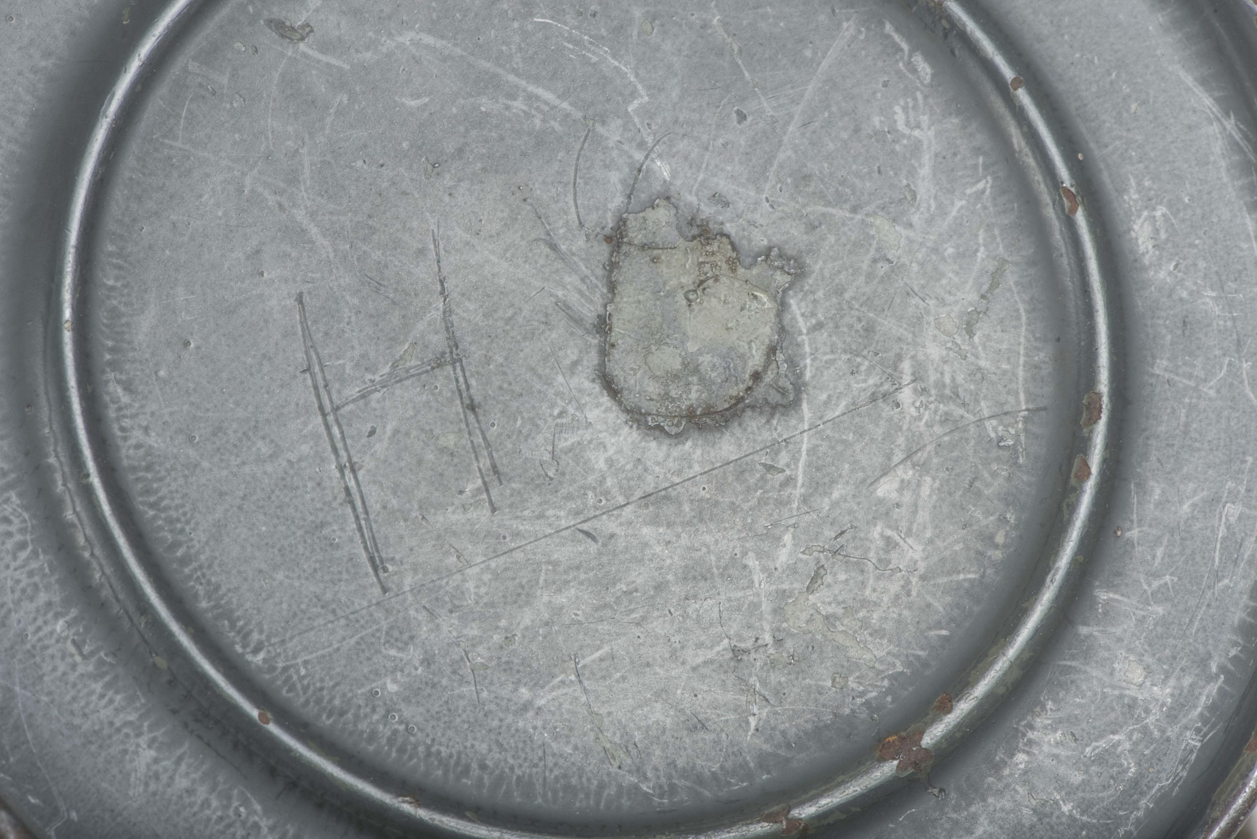 Short Luftwaffe blue M38 gasmask set — image 8