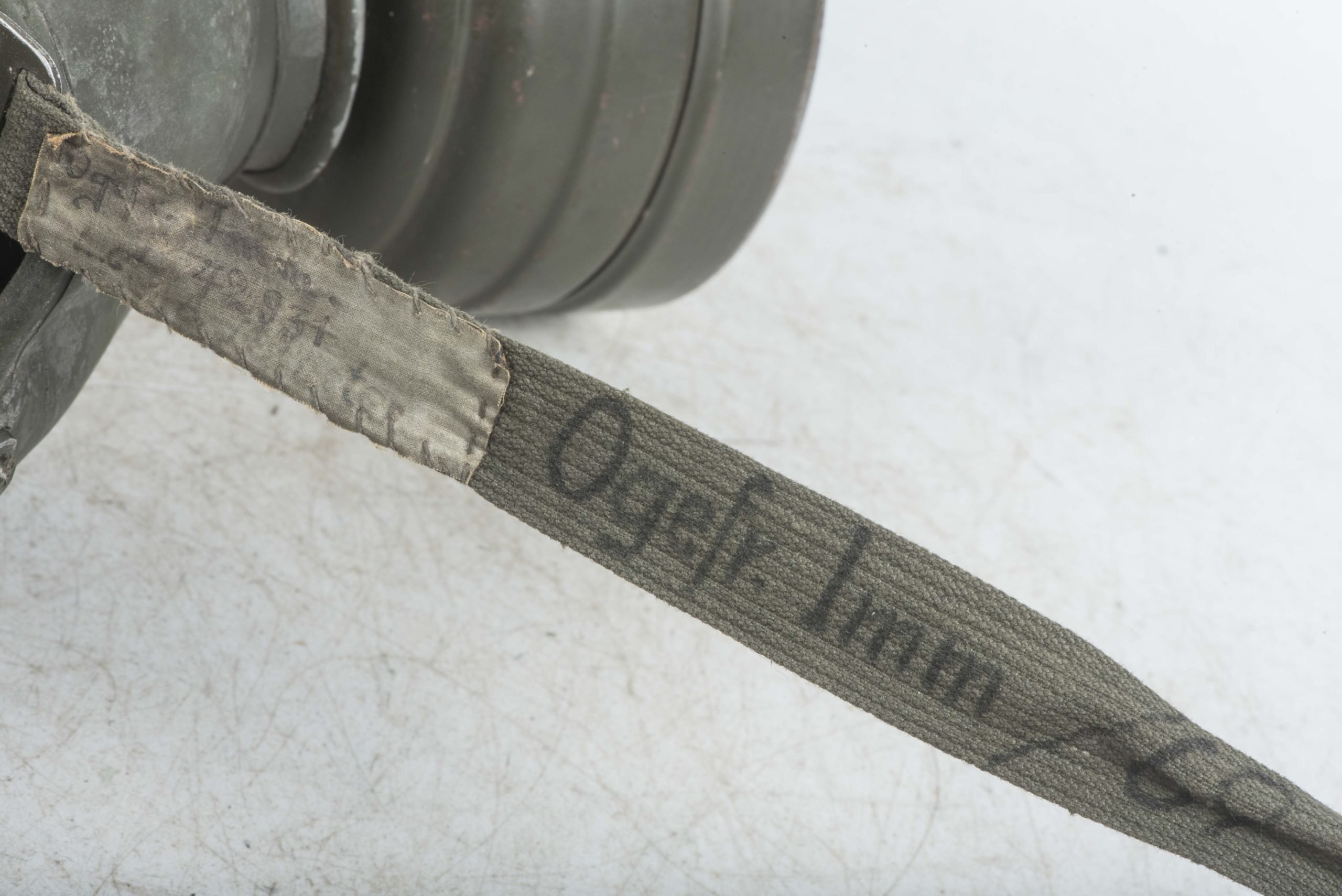 Tall M38 gasmask set with field applied Feldgrau paint named Ogefr Imm 42931 — image 17