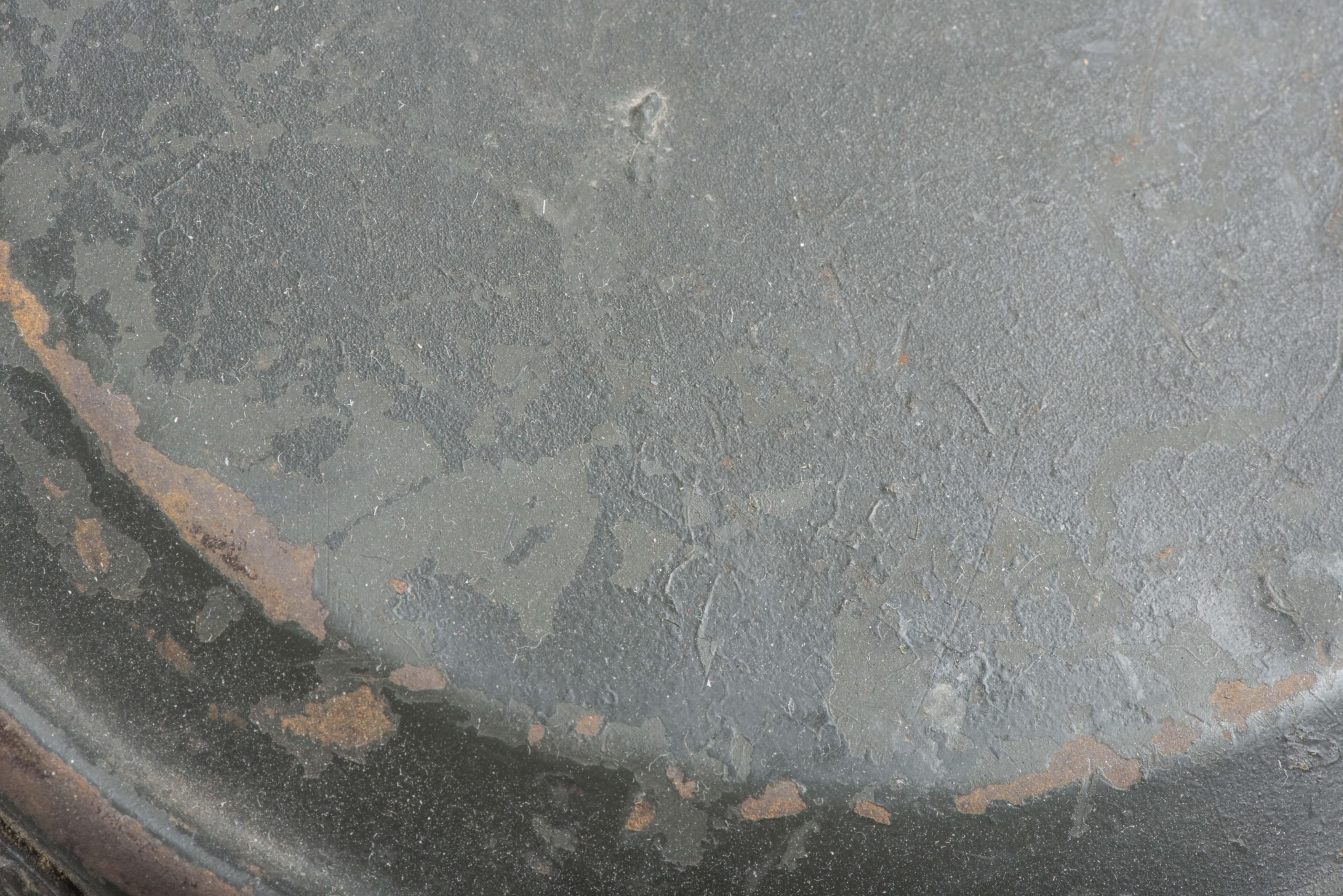 Tall M38 gasmask set with field applied Feldgrau paint named Ogefr Imm 42931 — image 9