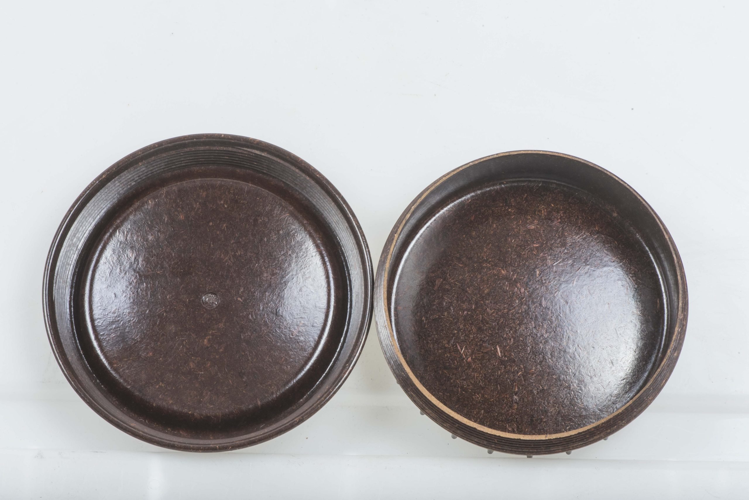 Brown second pattern butterdish marked 1W 131 1944 — image 4