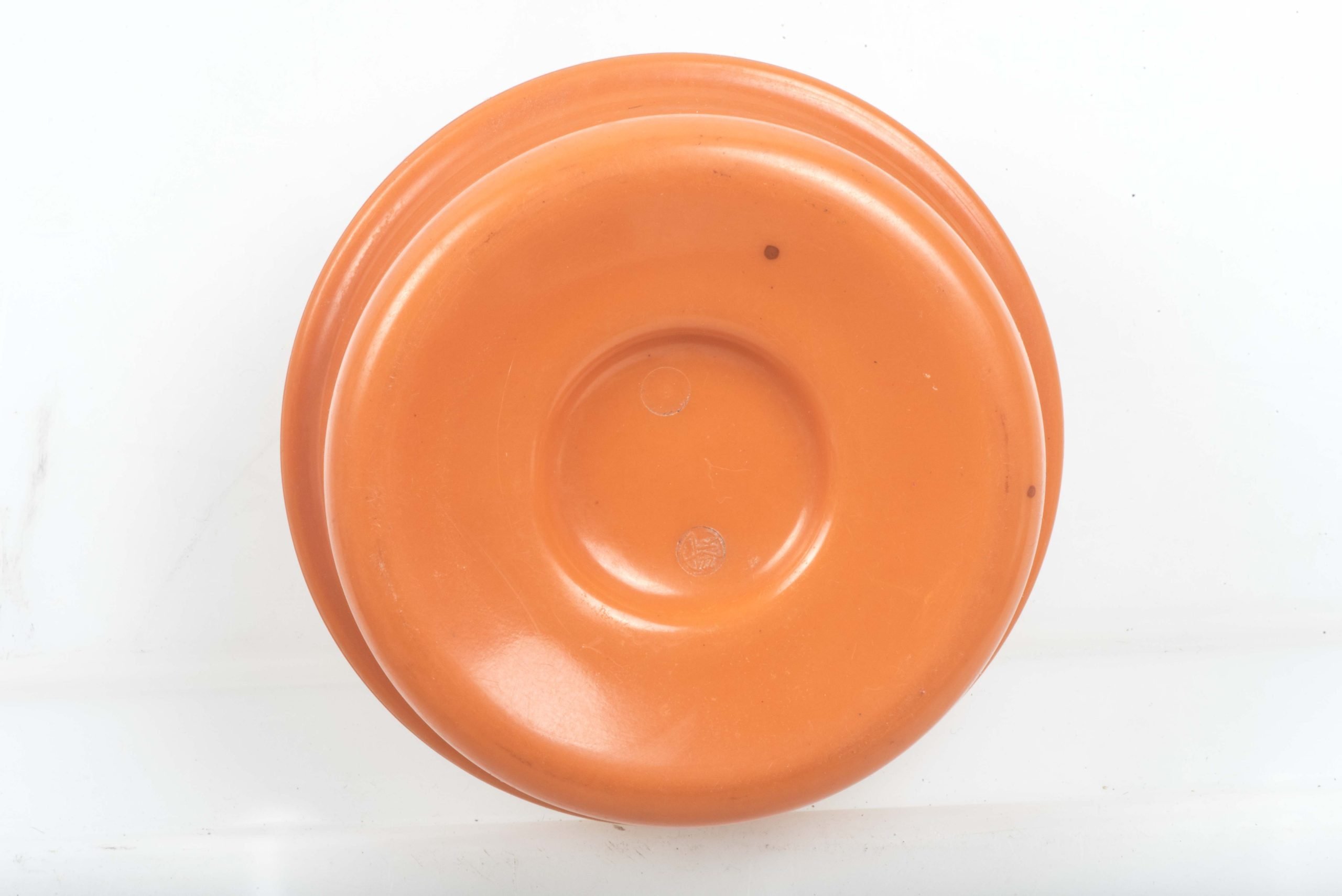 Salt container marked 22 k 2429 1. — image 2