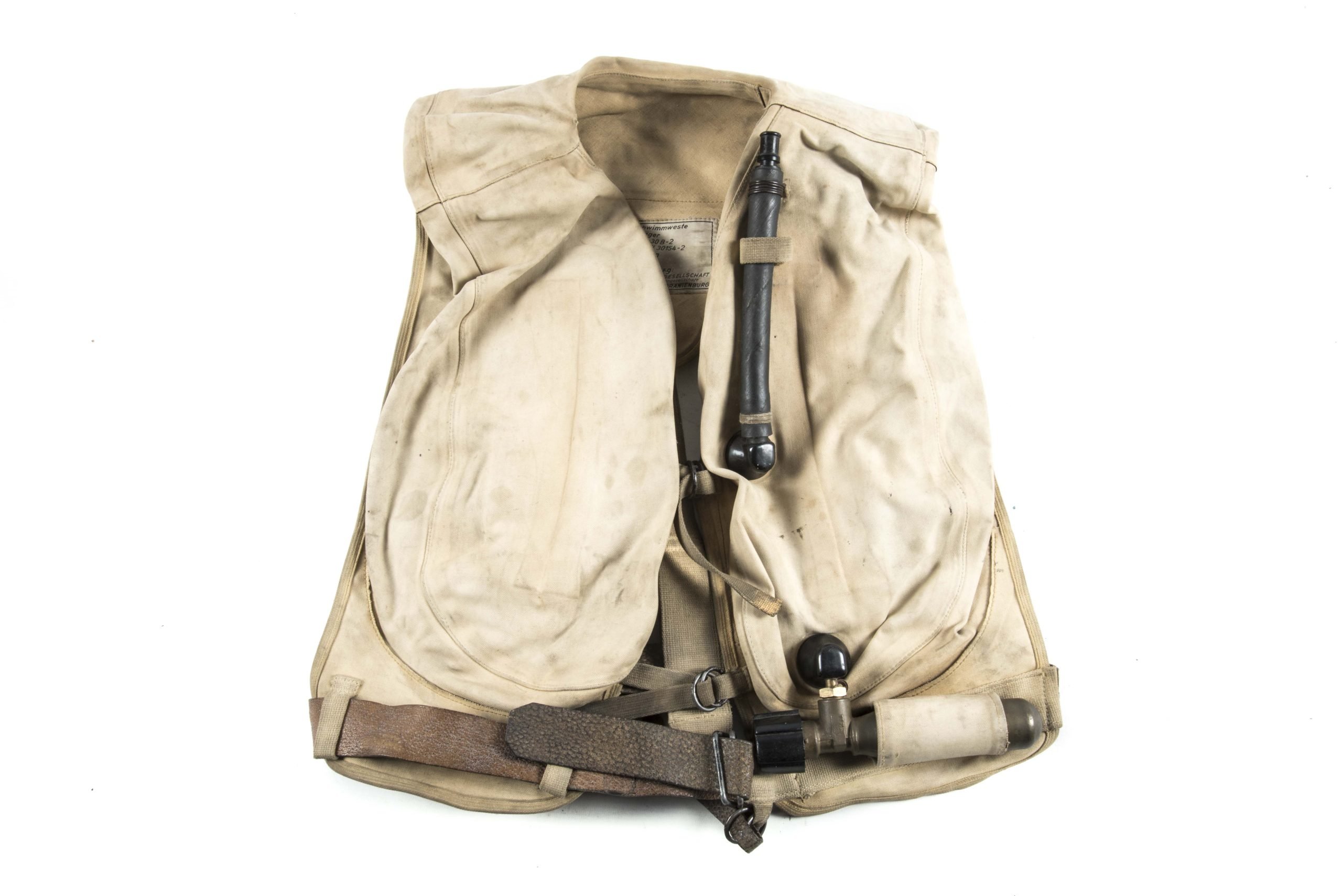 Luftwaffe FL 30154-2 life preserver by Dräger