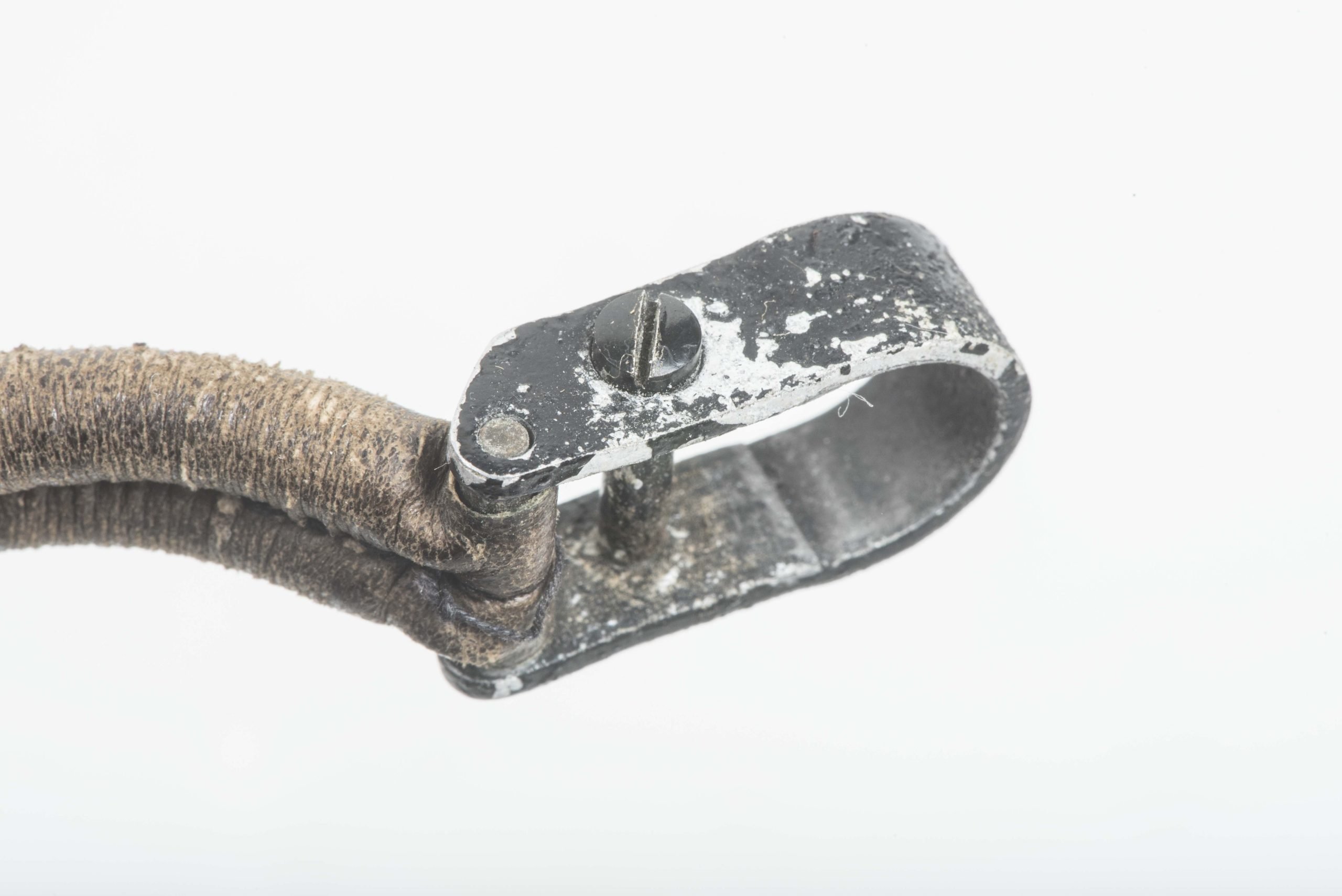 Rare Kriegsmarine 7×50 Leitz binocular accessories — image 14