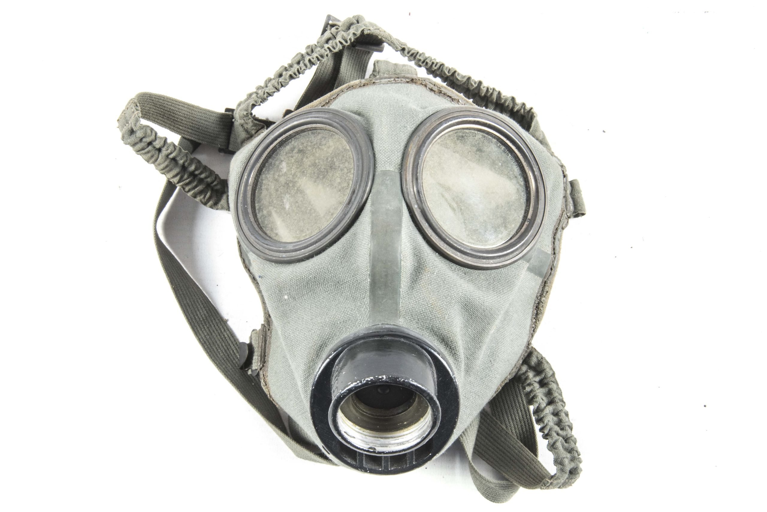 Auer oxygen breathing mask for the Heeresatmer