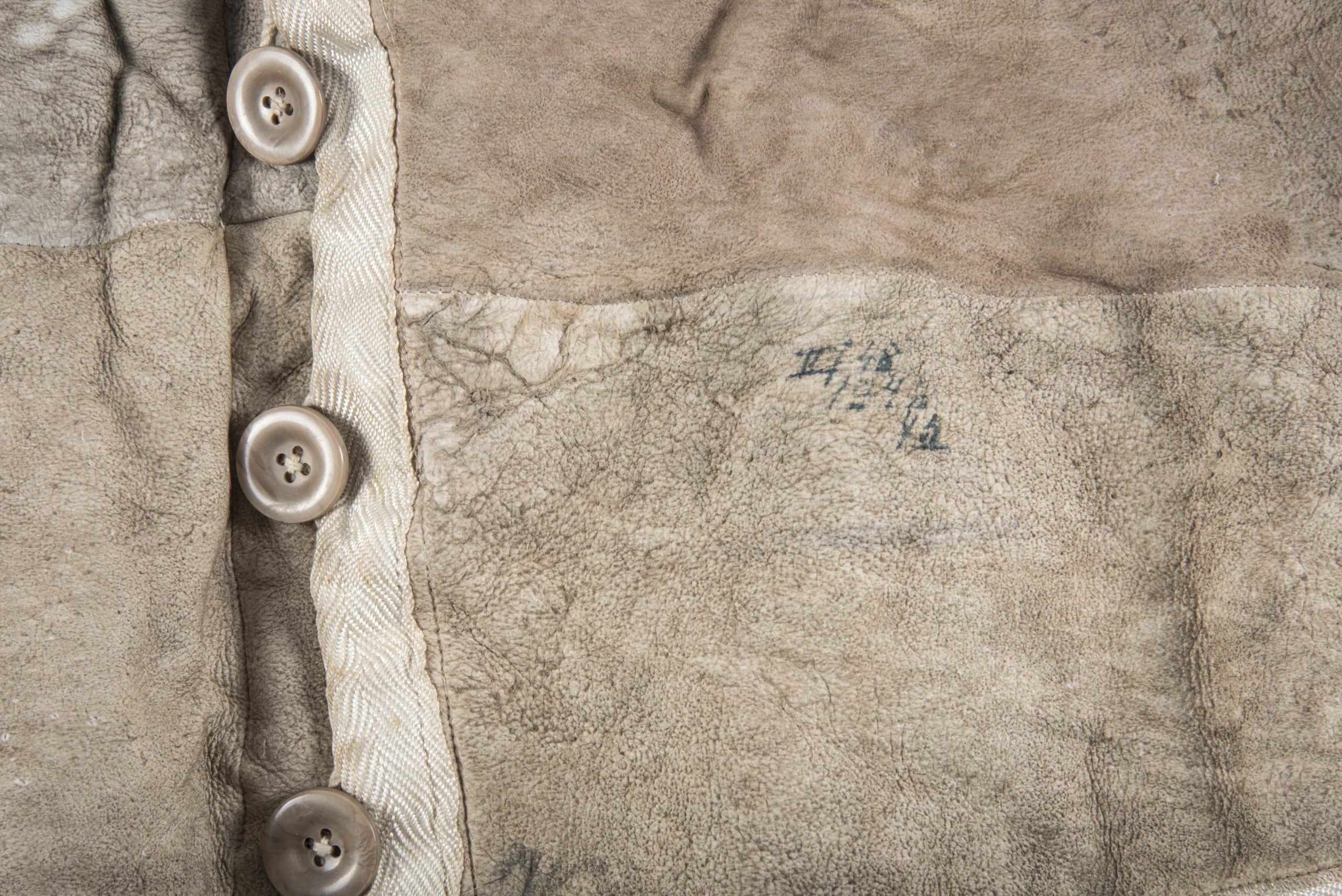 Issue Winter fur vest or Pelzjacke — image 3