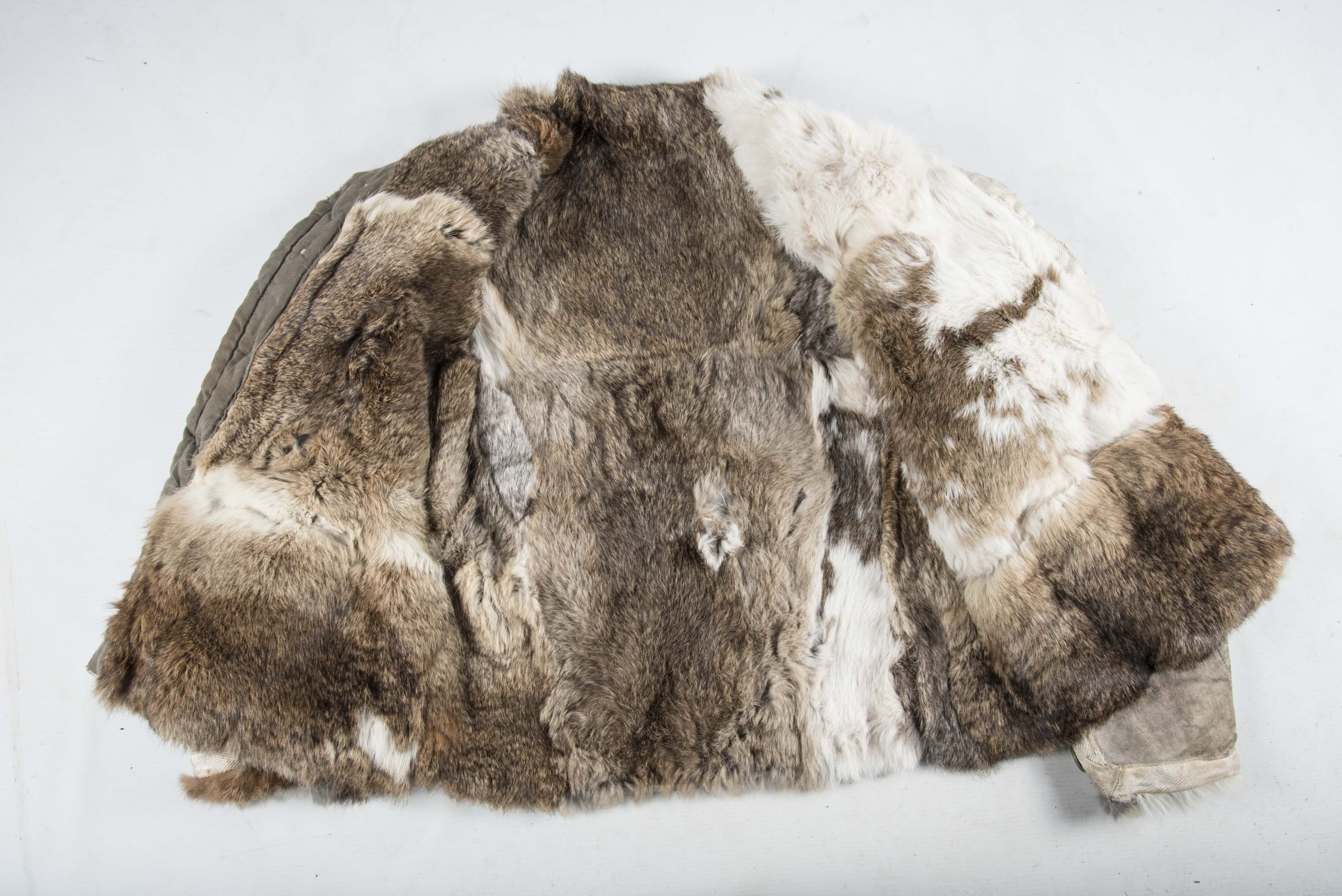 Issue Winter fur vest or Pelzjacke — image 4