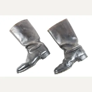 Issue EM / NCO marching boots