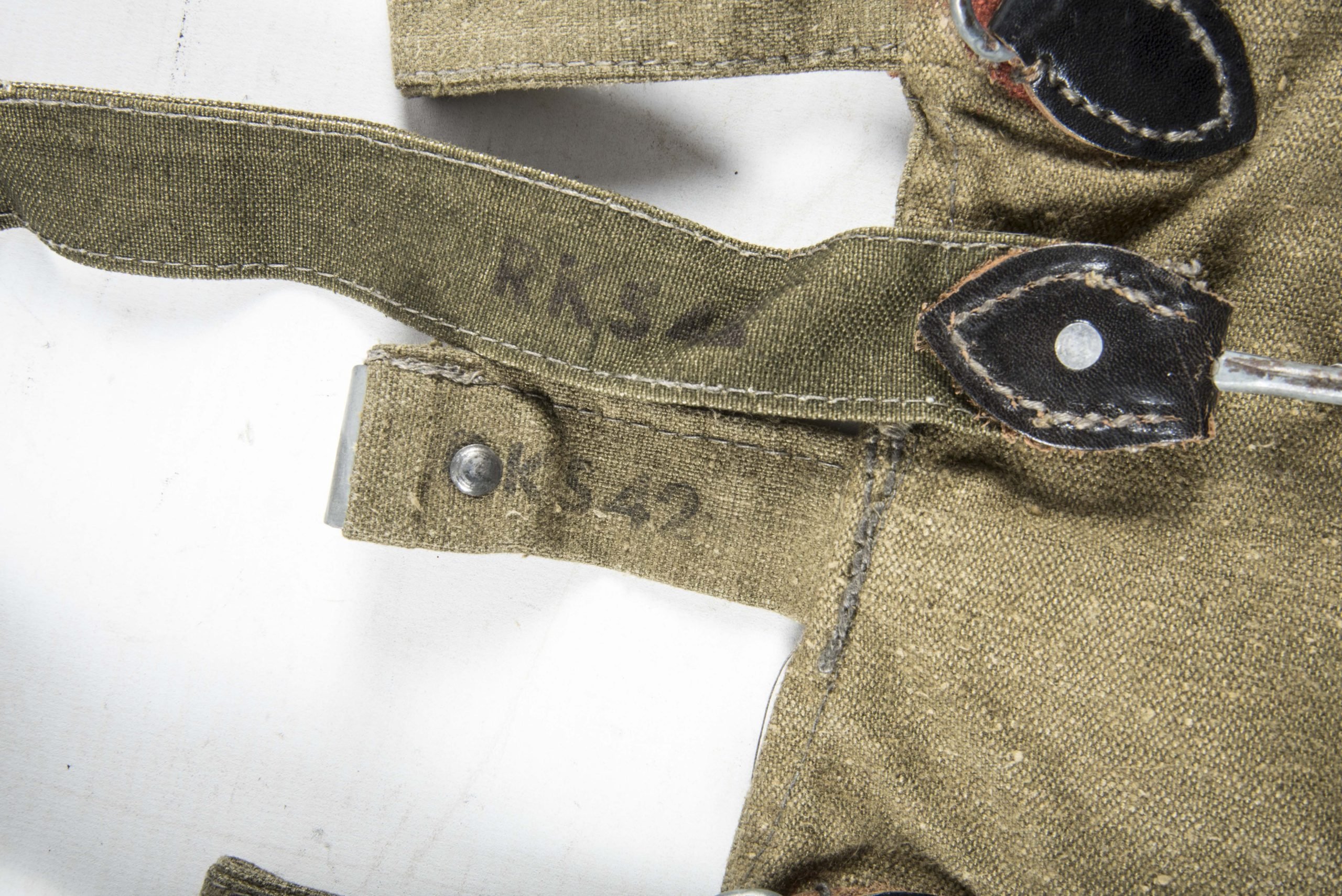 Unissued M31 Heer breadbag marked RKS 42 — image 5