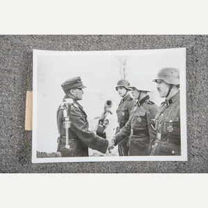 Rare Press Photo; Gerardus Mooyman with Generalmajor der Waffen-SS v. …