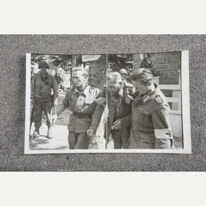 Press Photo; Normandy German prisoners at St. Malo by Robert …