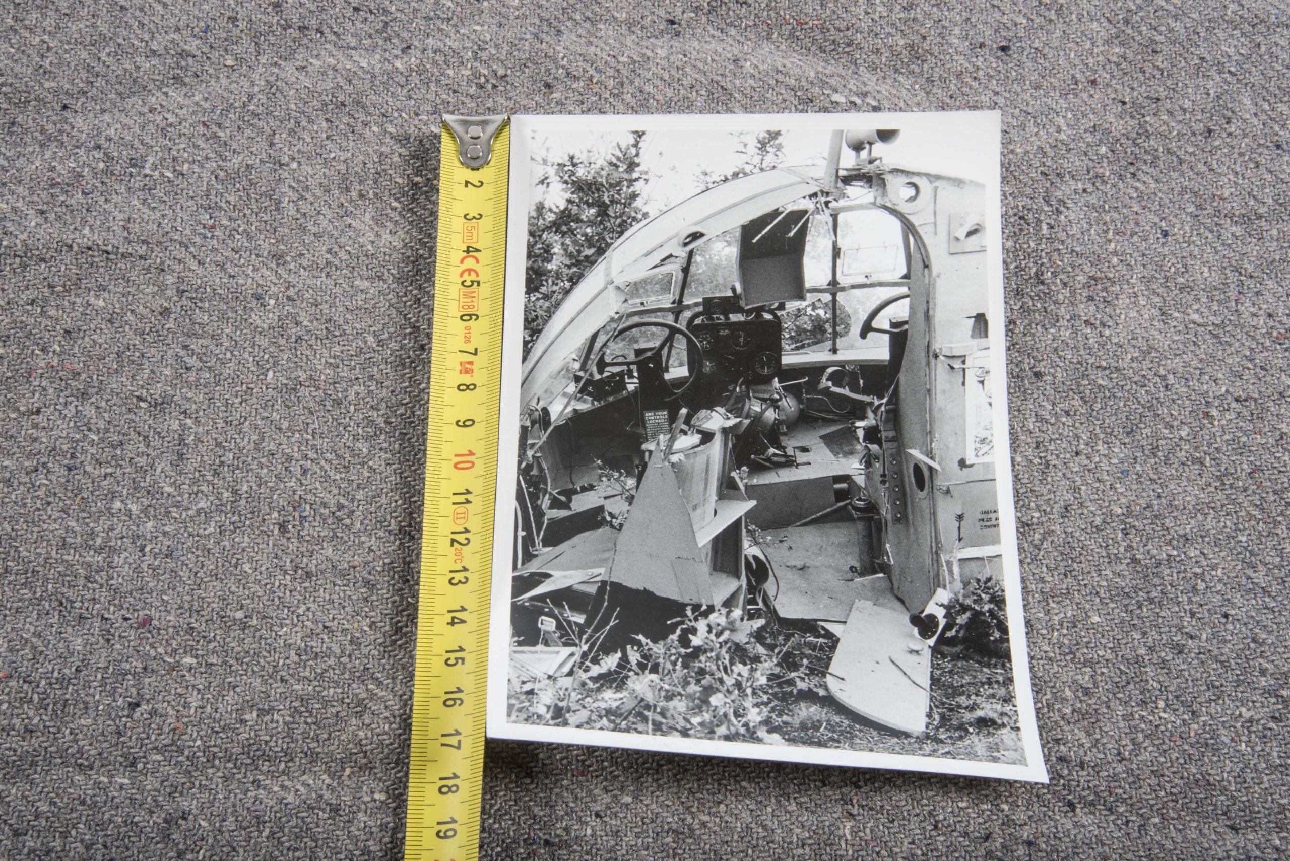 Press photo Market Garden destroyed glider — image 4