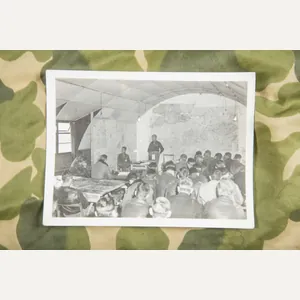 US Photograph: Flight briefing operation Market Garden