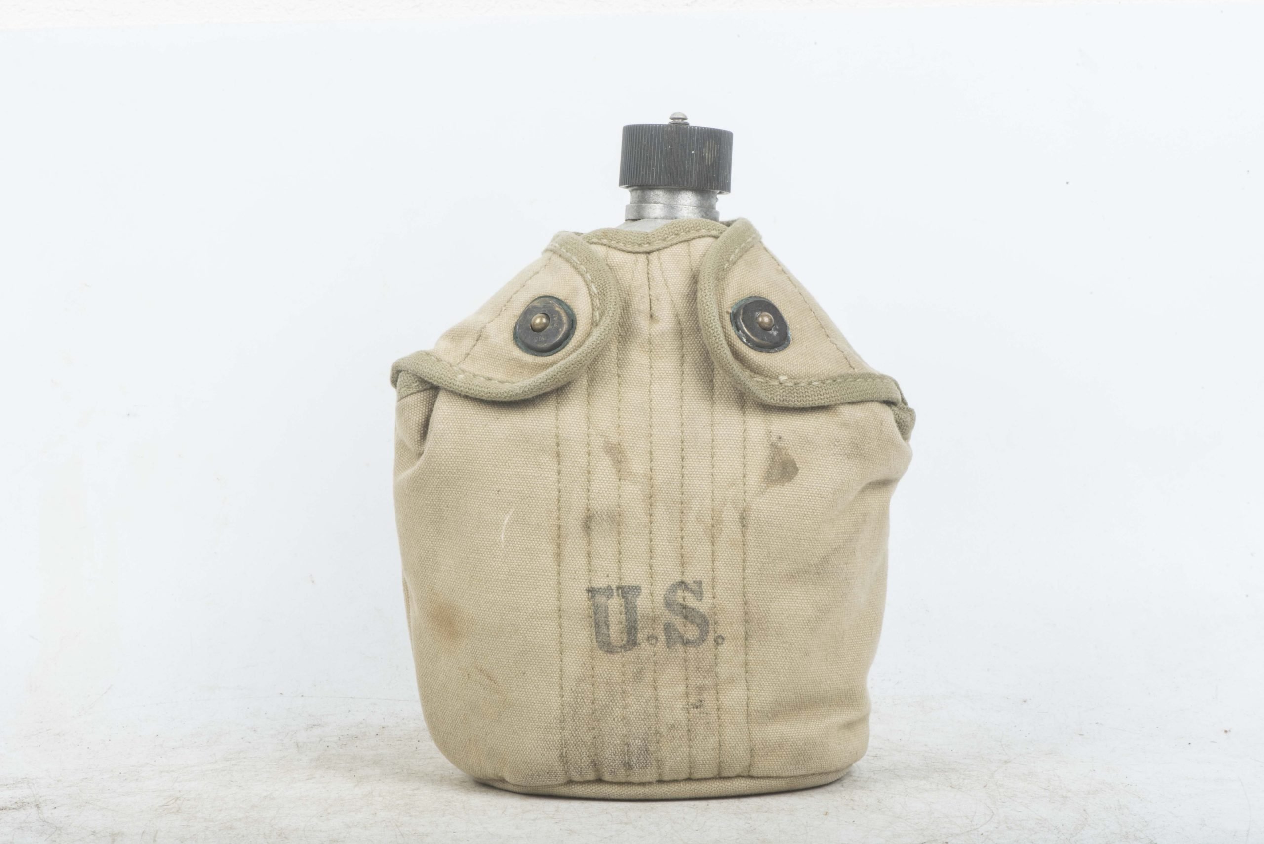 US Canteen set dated 1942 with 1941 dated cup and flatcap — image 2