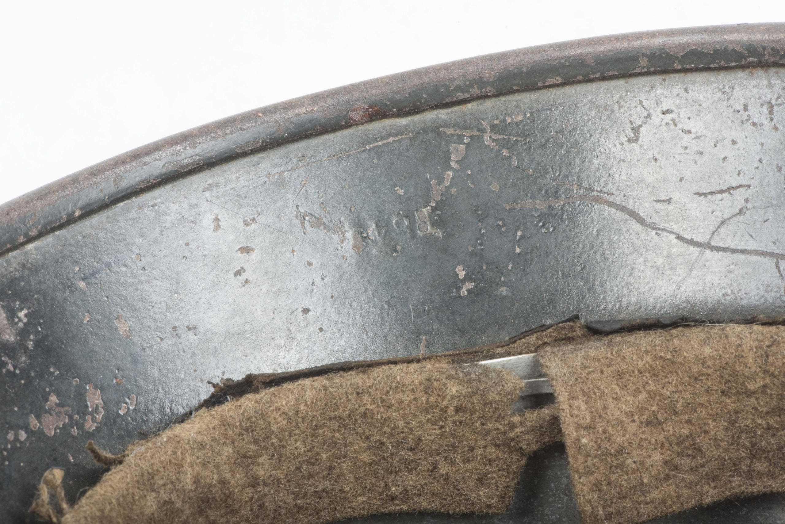 Battledamaged Q64 M40 Waffen-SS helmet — image 10