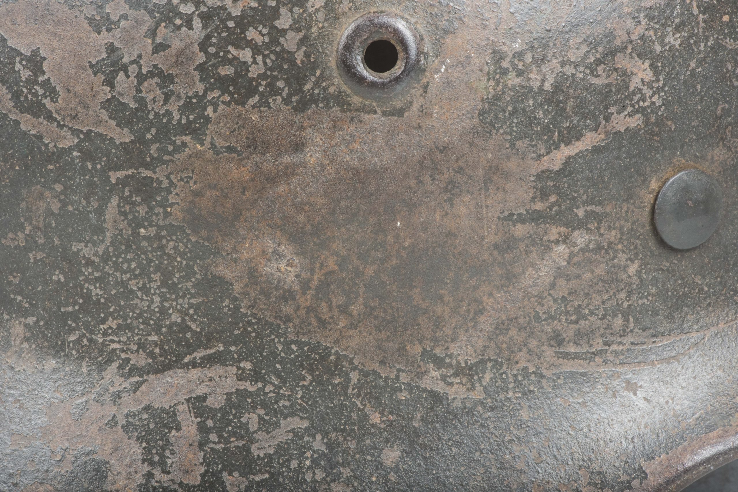 Battledamaged Q64 M40 Waffen-SS helmet — image 2