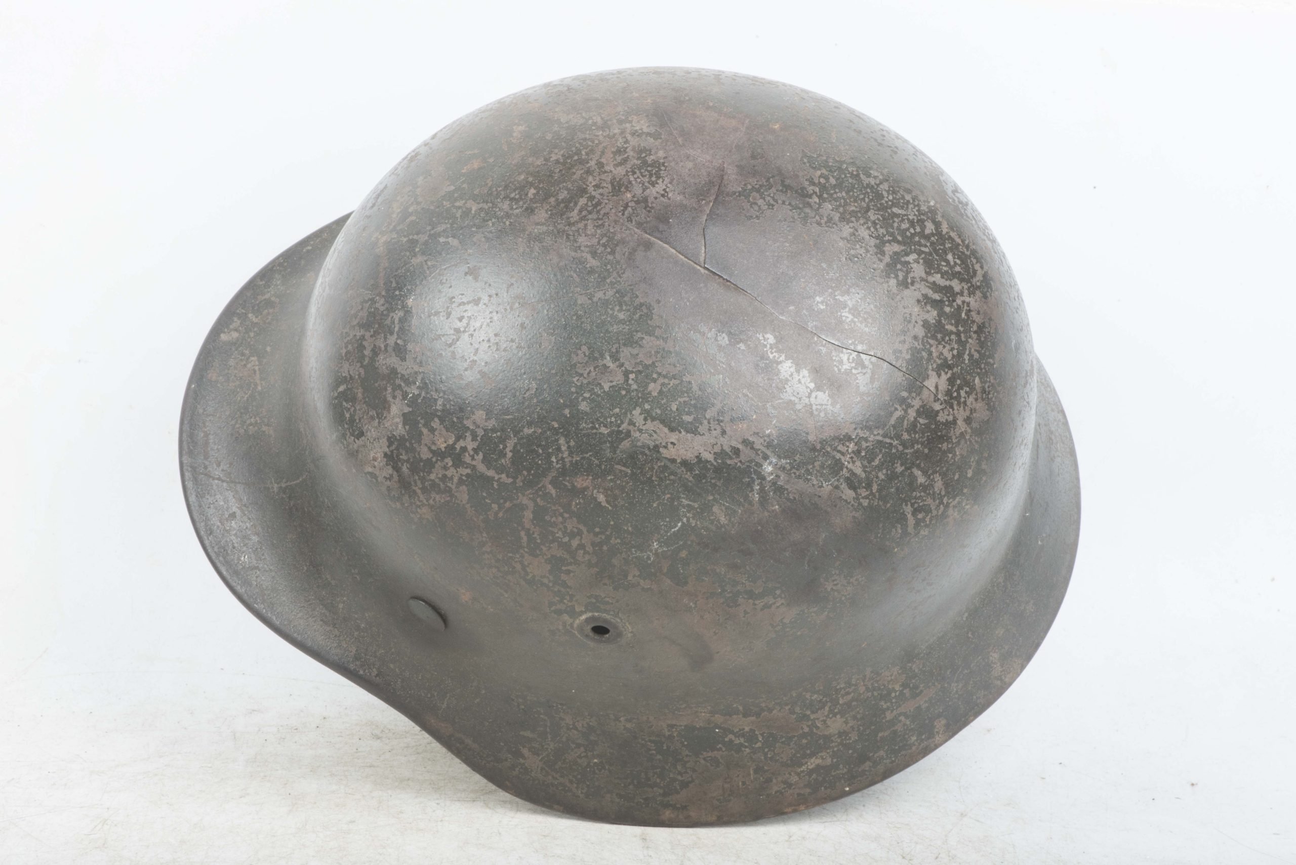 Battledamaged Q64 M40 Waffen-SS helmet — image 6
