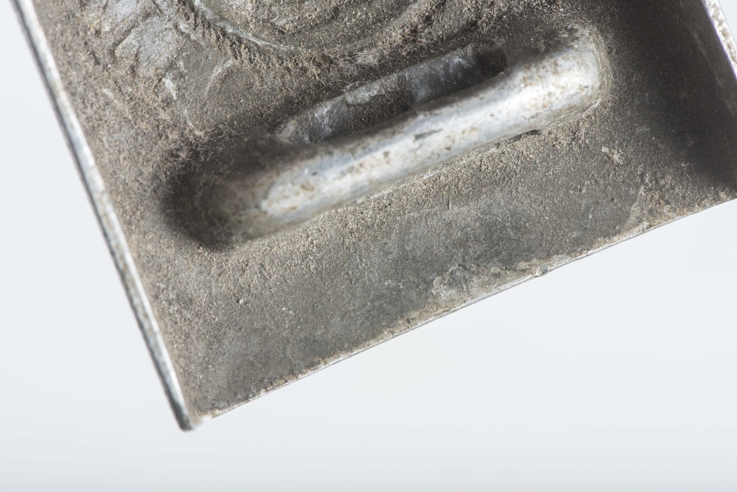 Tabbed aluminium belt buckle marked B. Haarmann 1939 — image 3