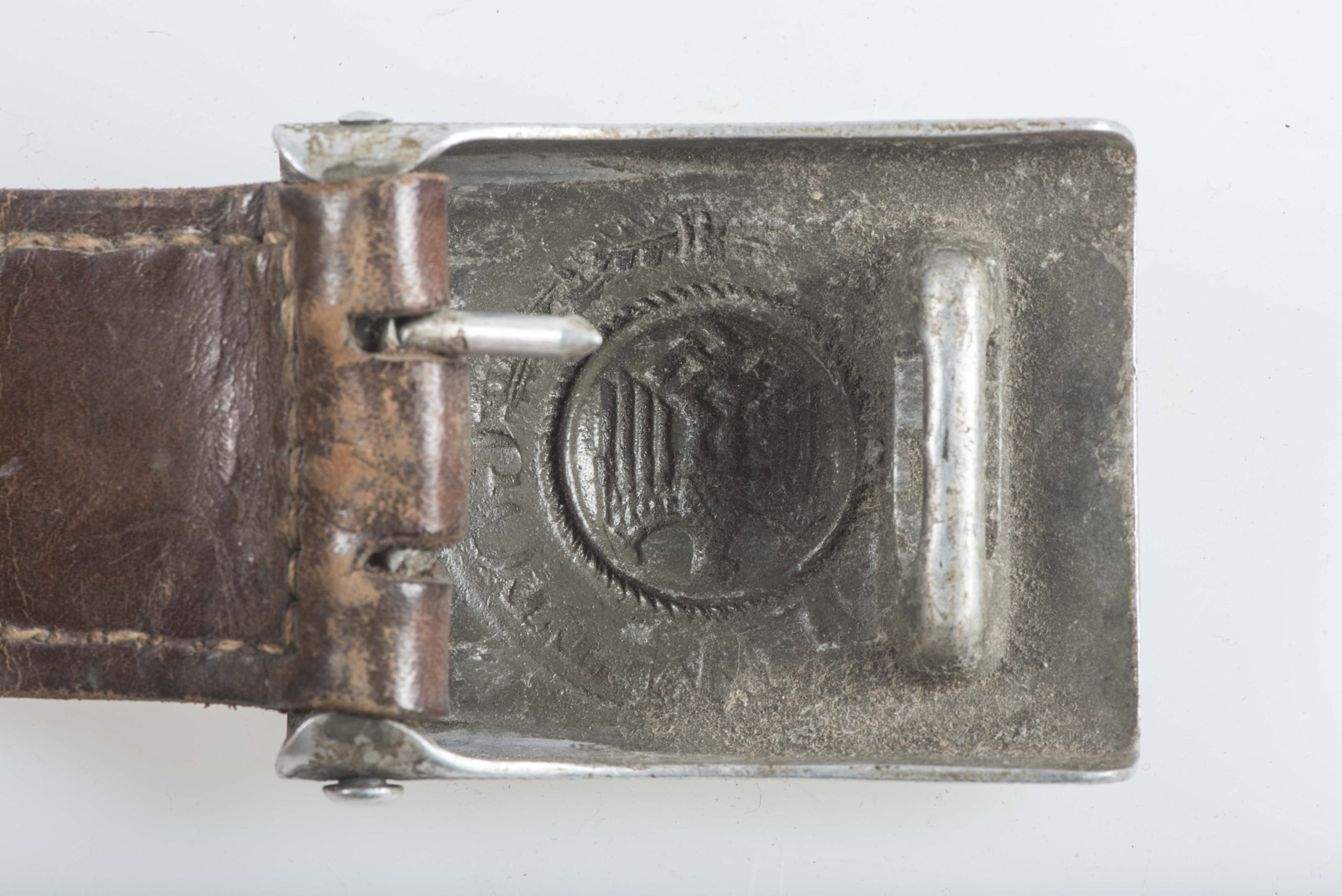 Tabbed aluminium belt buckle marked B. Haarmann 1939 — image 5