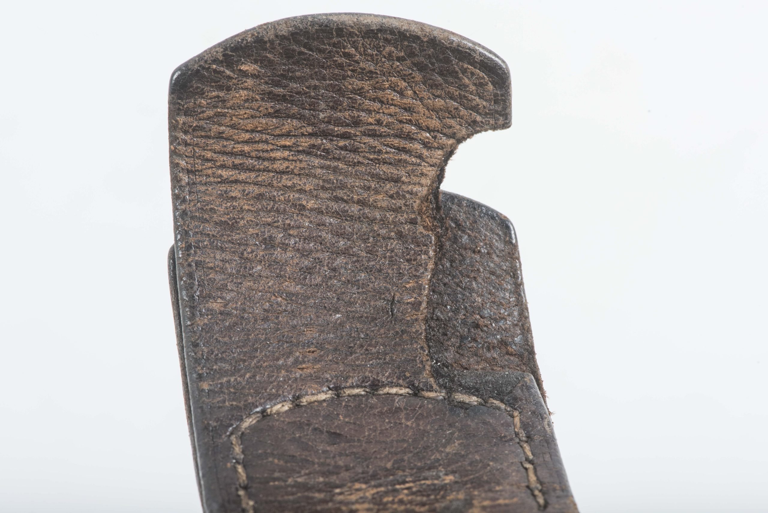 Tabbed aluminium belt buckle marked Dransfeld 1938 3./J.R.37 — image 5