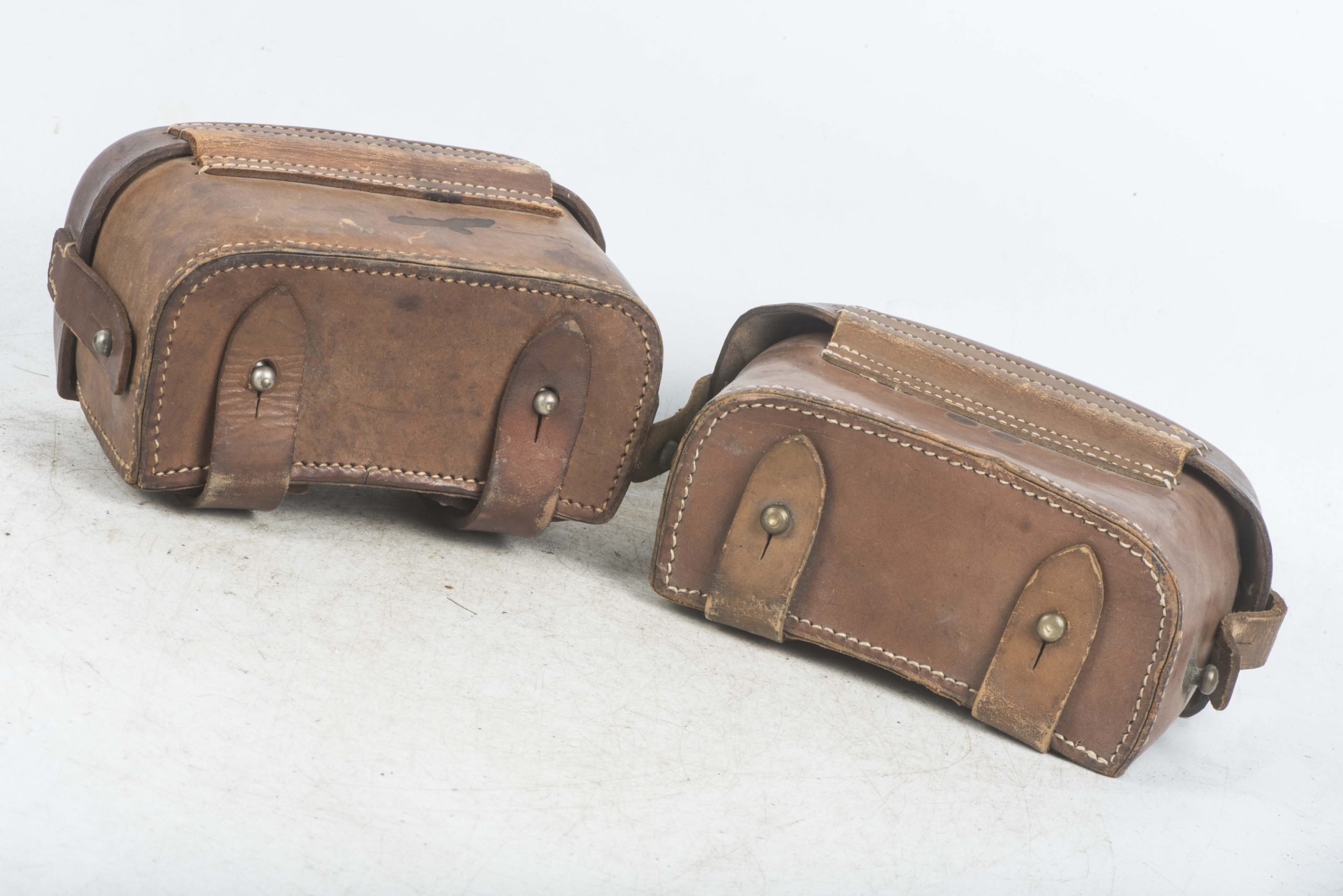 Sanitäter pouches with contents marked dny 1942 — image 13