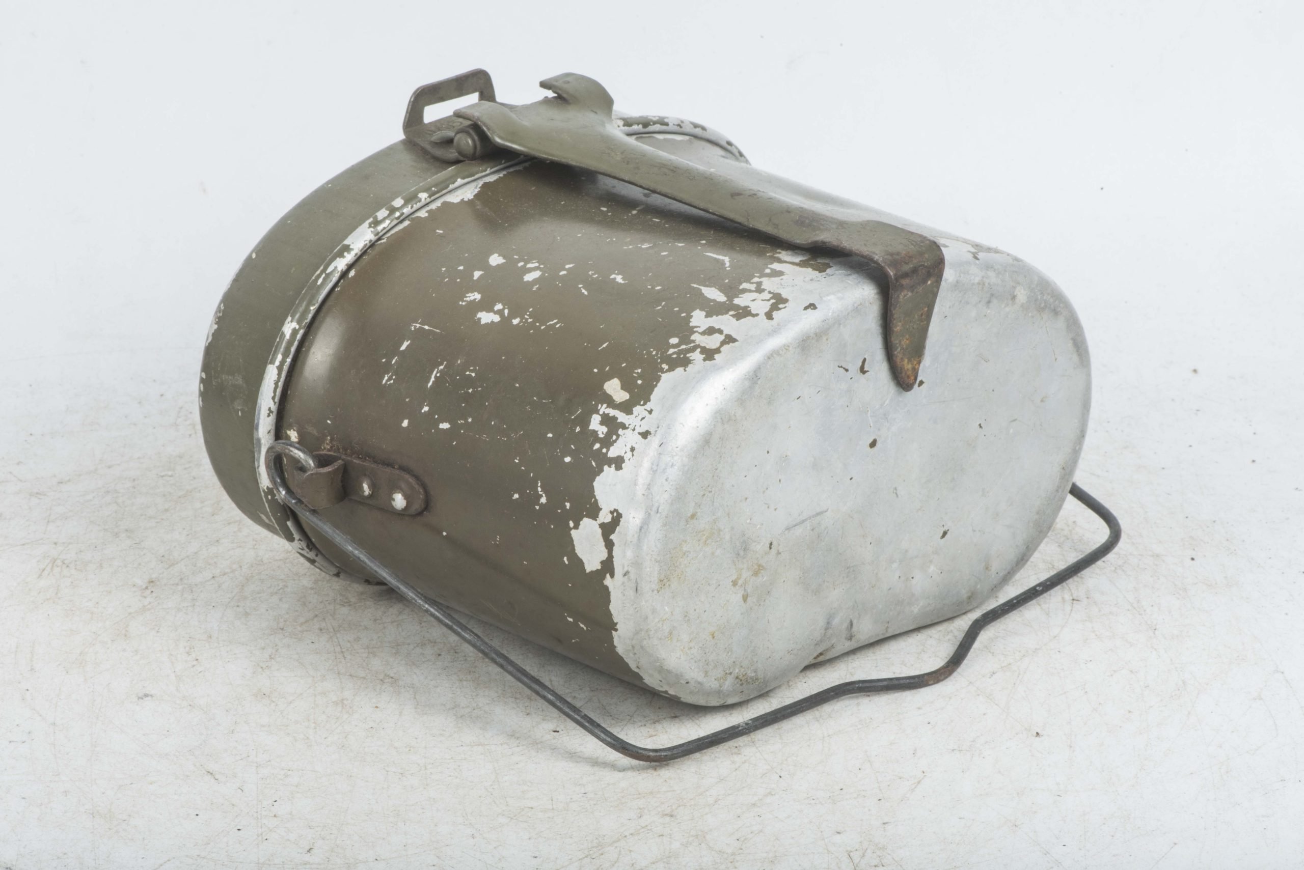 Rare M31 messkit marked 0/0571/0116 44 — image 2