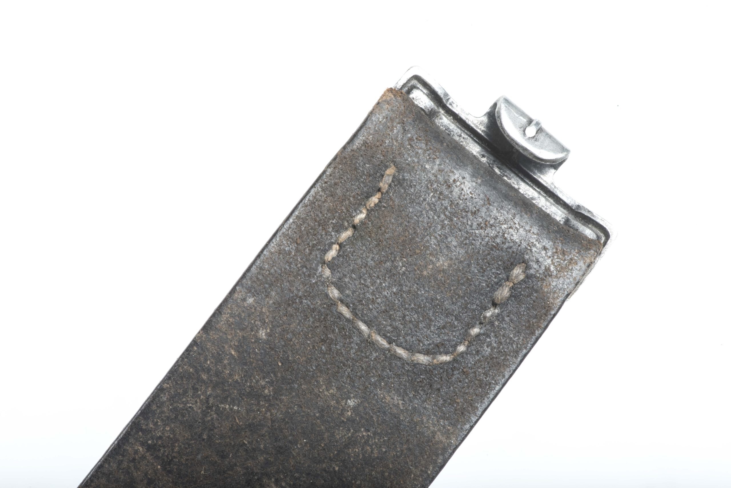 Leather EM / NCO equipment belt marked Carl vom Feld, Solingen-Wald 1938 — image 3