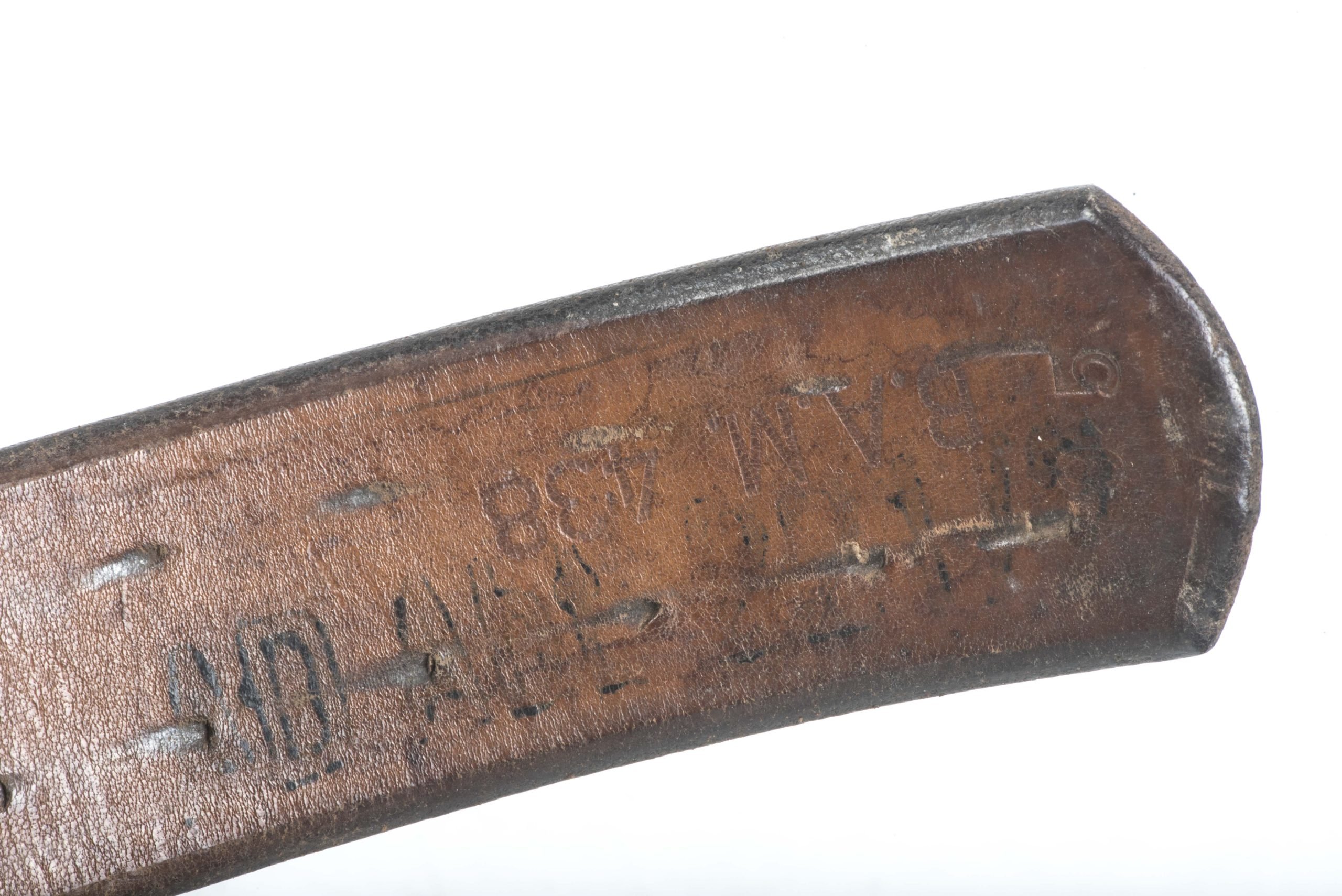 Leather EM / NCO equipment belt marked Carl vom Feld, Solingen-Wald 1938 — image 7