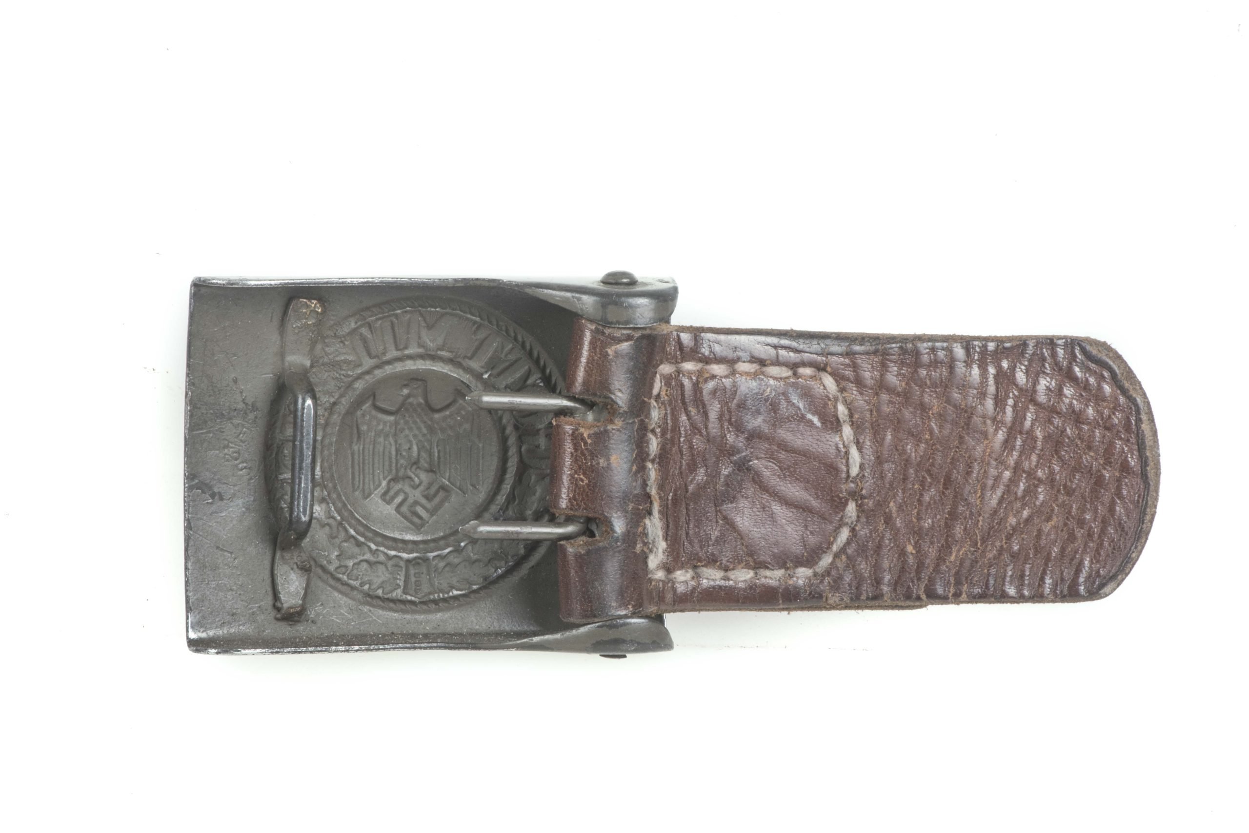 Tabbed Steel Heer belt buckle marked ESL 42 — image 2