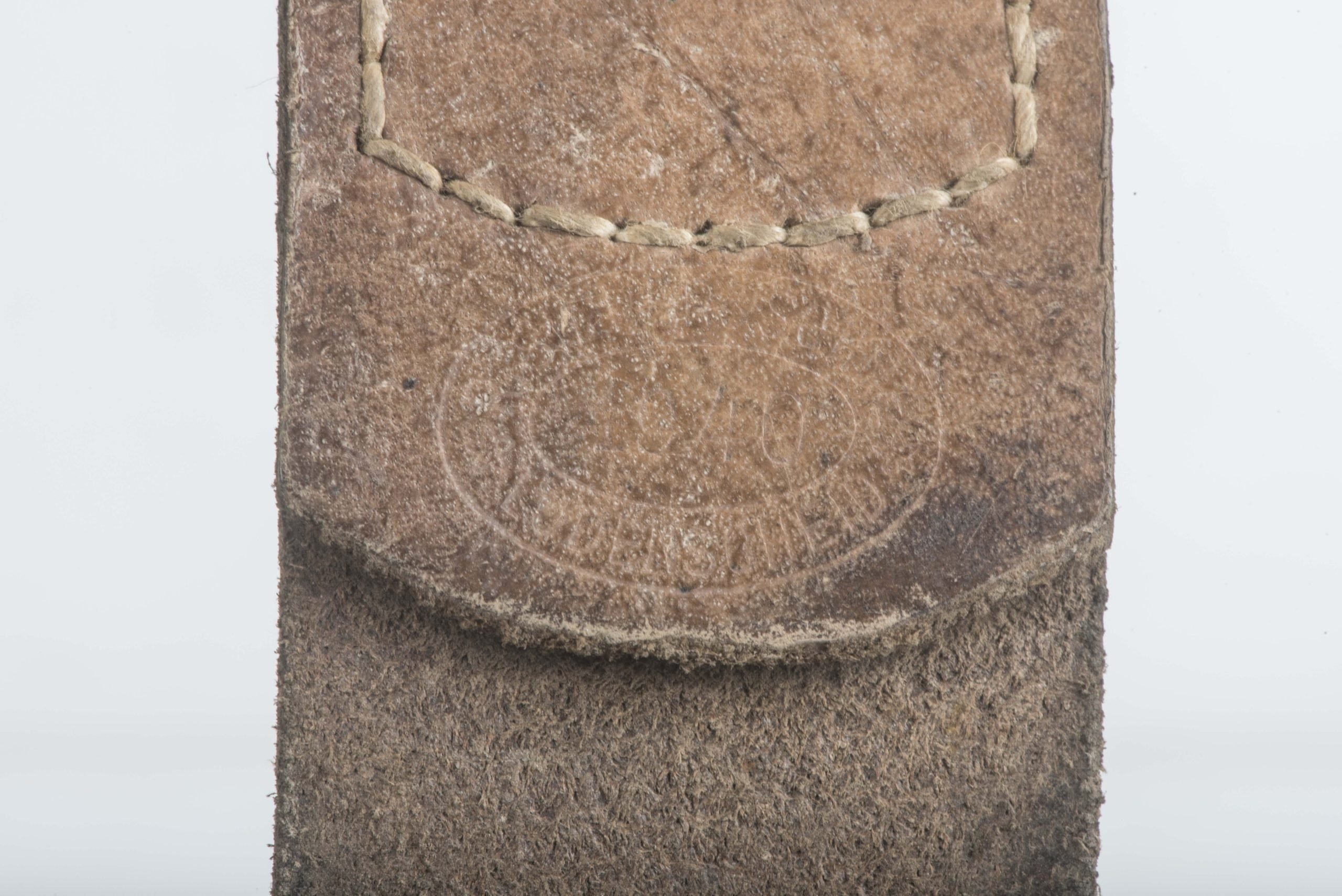 Tabbed Steel Heer belt buckle marked Sieper & Sohn 1940 — image 3