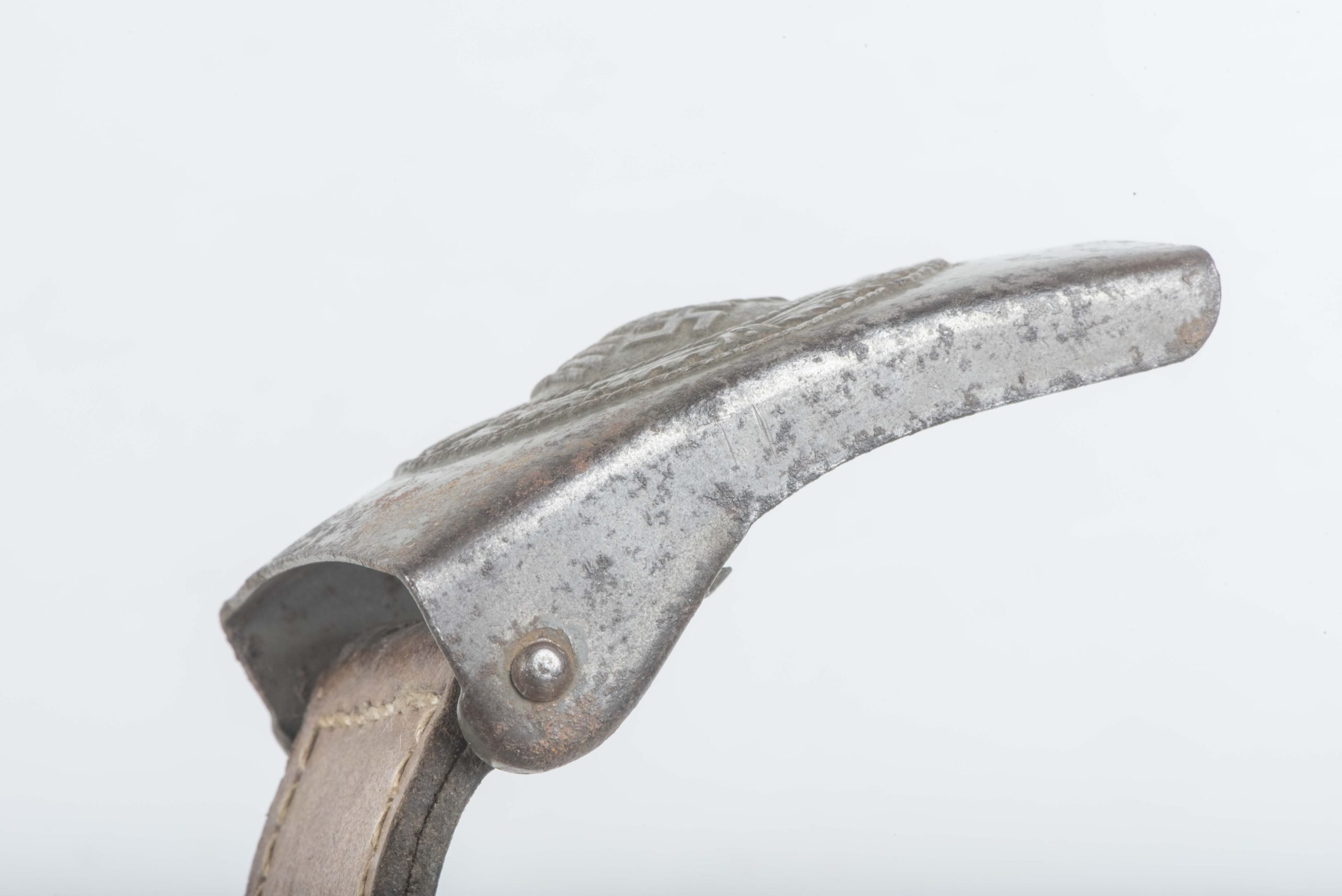 Tabbed Steel Heer belt buckle marked Sieper & Sohn 1940 — image 9
