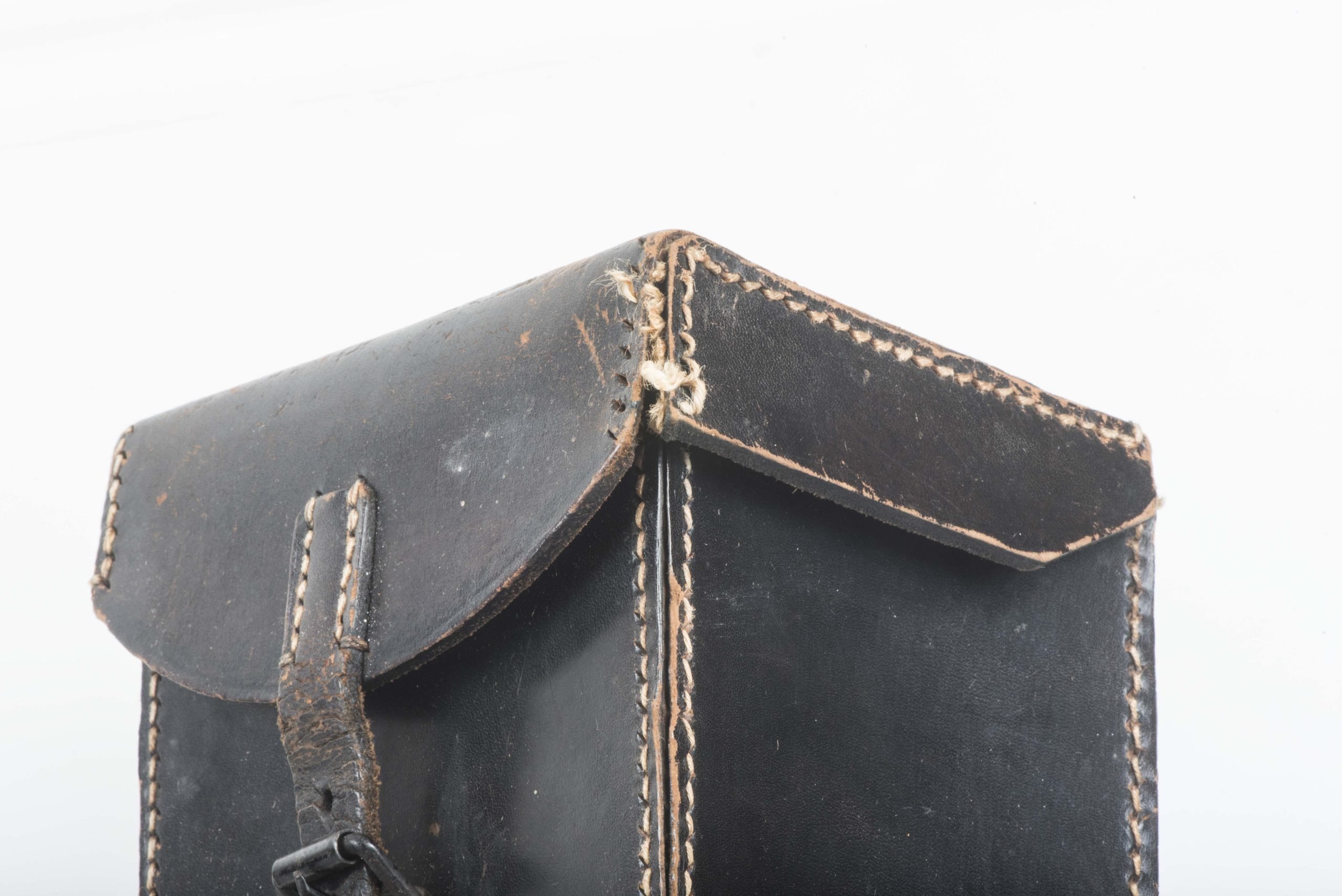 Pouch for Amtsanschliesser FF33 marked jhz 41 — image 3