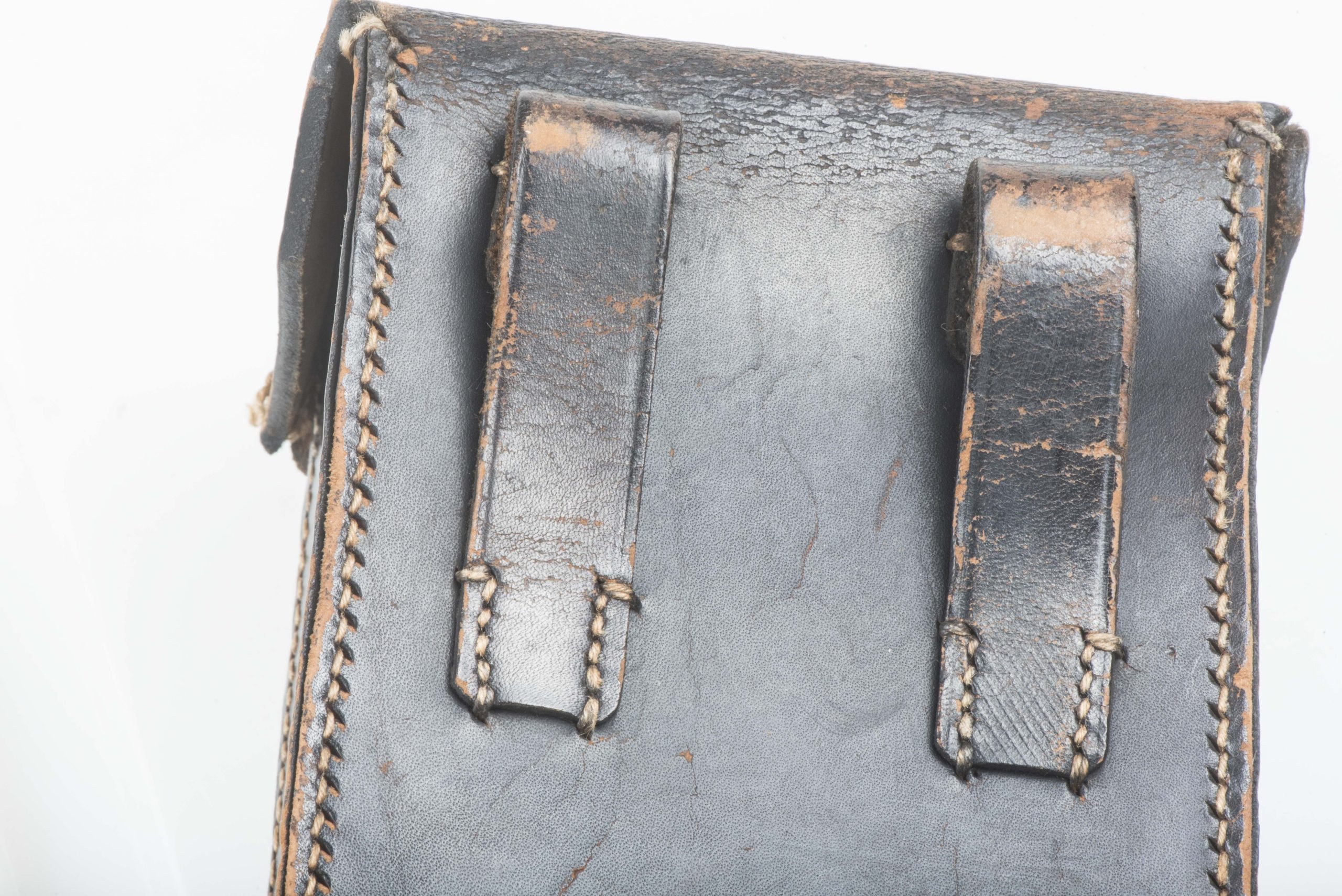 Pouch for Amtsanschliesser FF33 marked jhz 41 — image 4