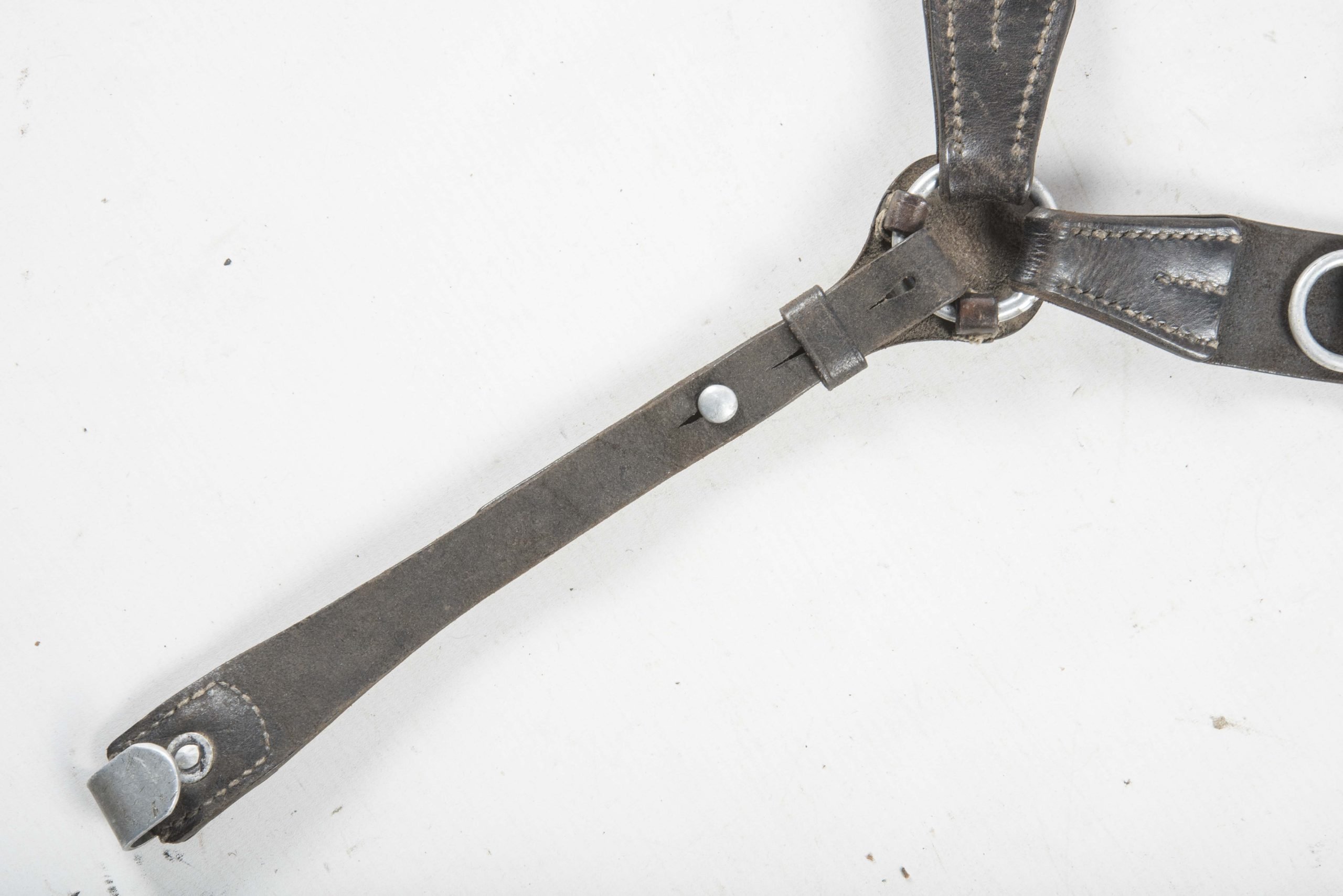 Rare pre war Y-strap marked Frost & Jahnel Breslau 1939 — image 4