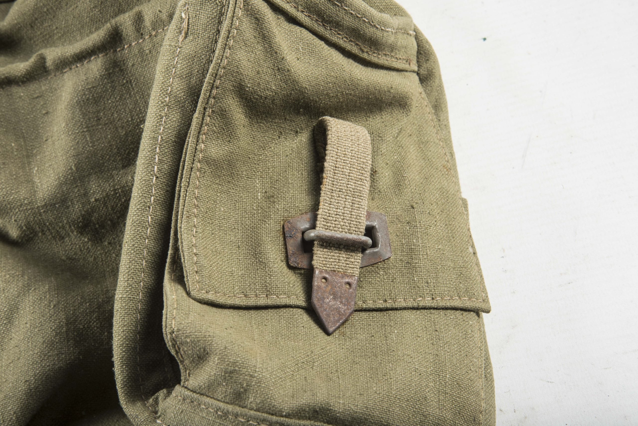 Large Pionier satchel bag marked R.B.Nr. 0/0676/0099 — image 3