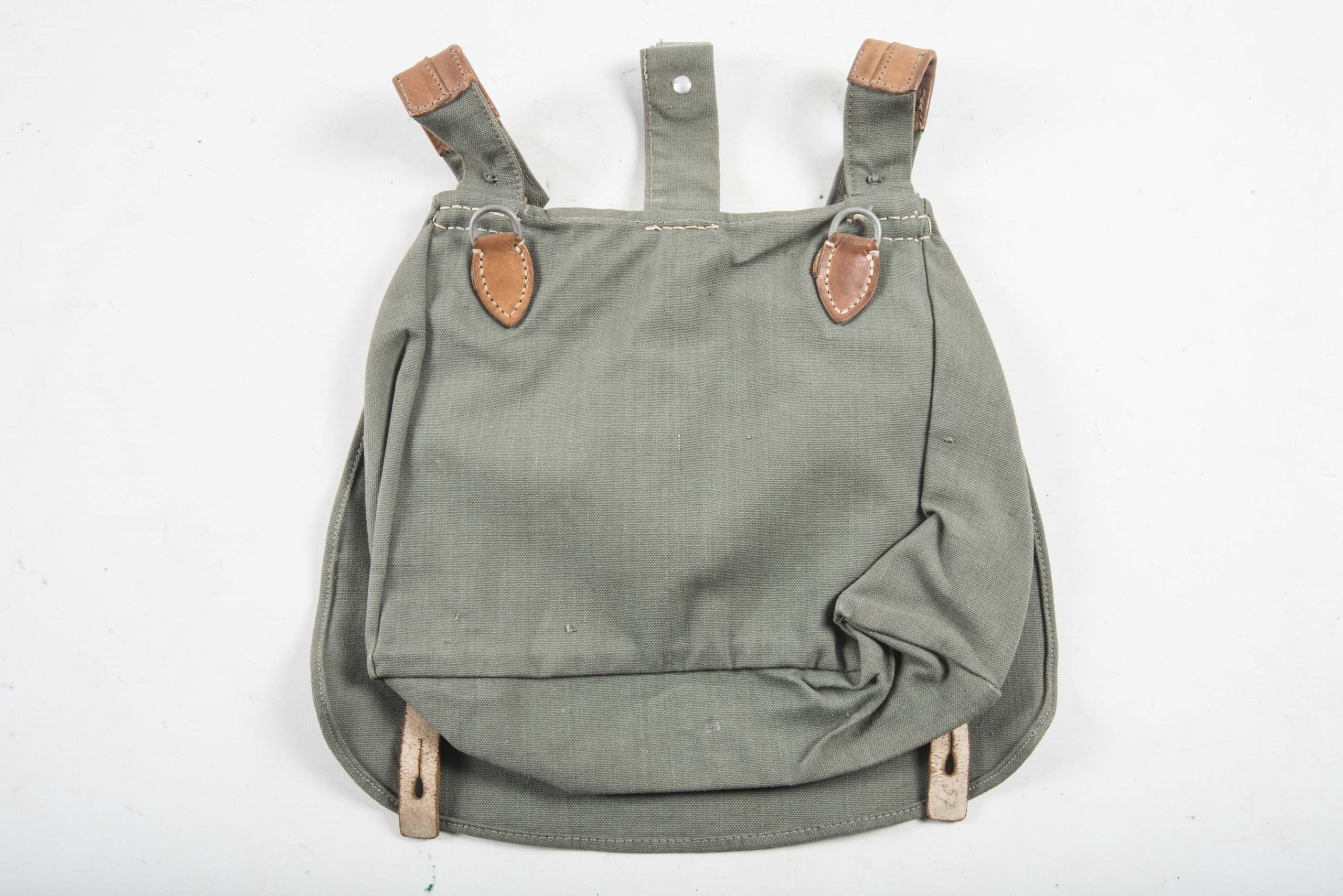 M31 breadbag dated 1938 — image 7