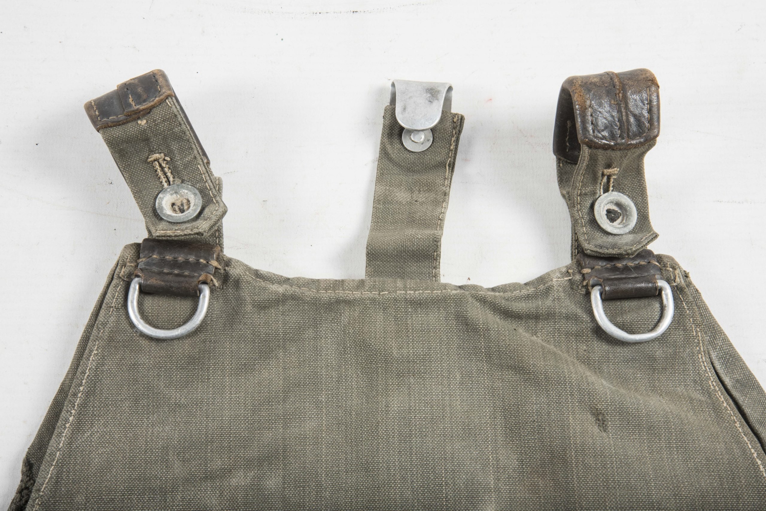 M31 breadbag named Reinhard Archer — image 2