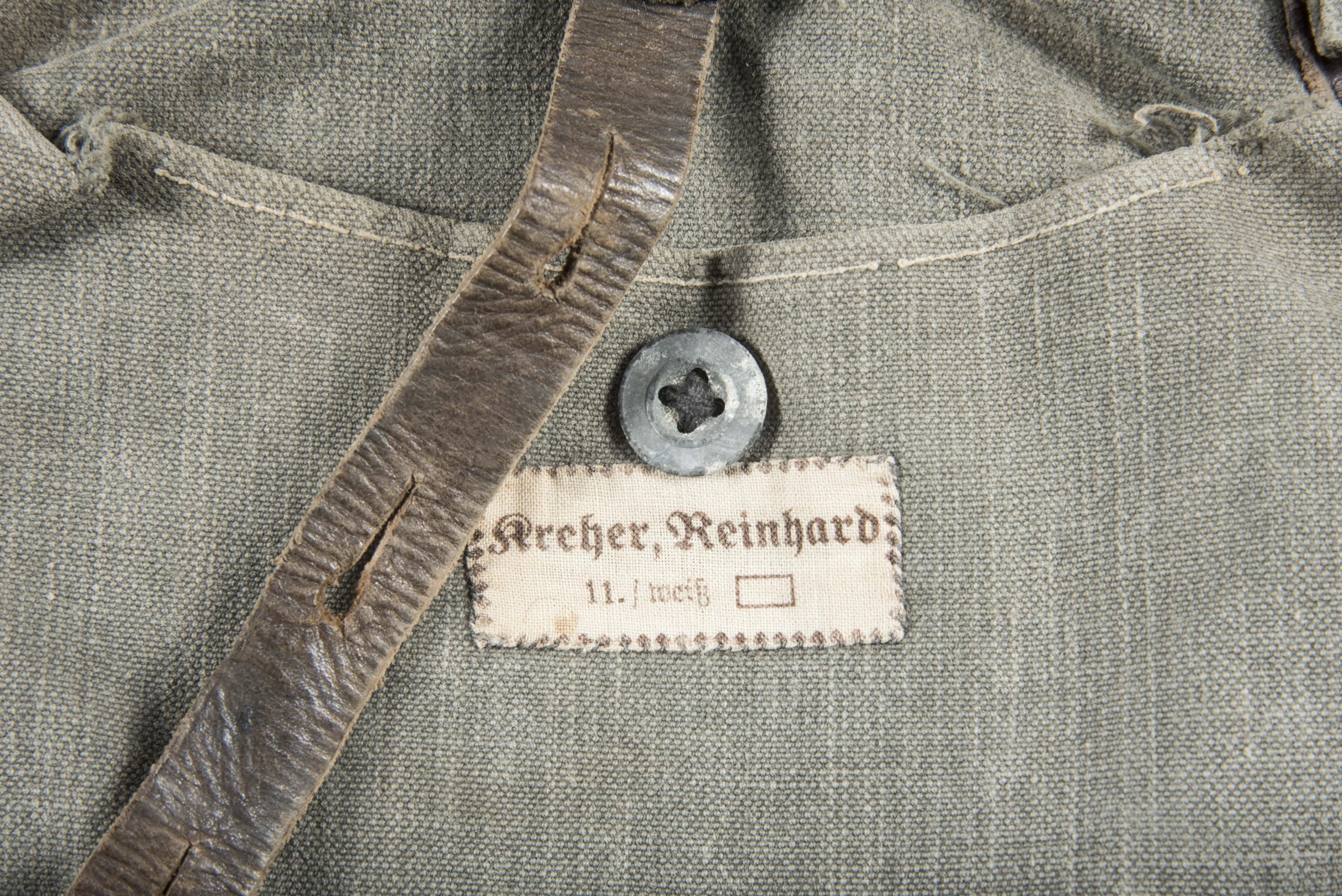 M31 breadbag named Reinhard Archer — image 4