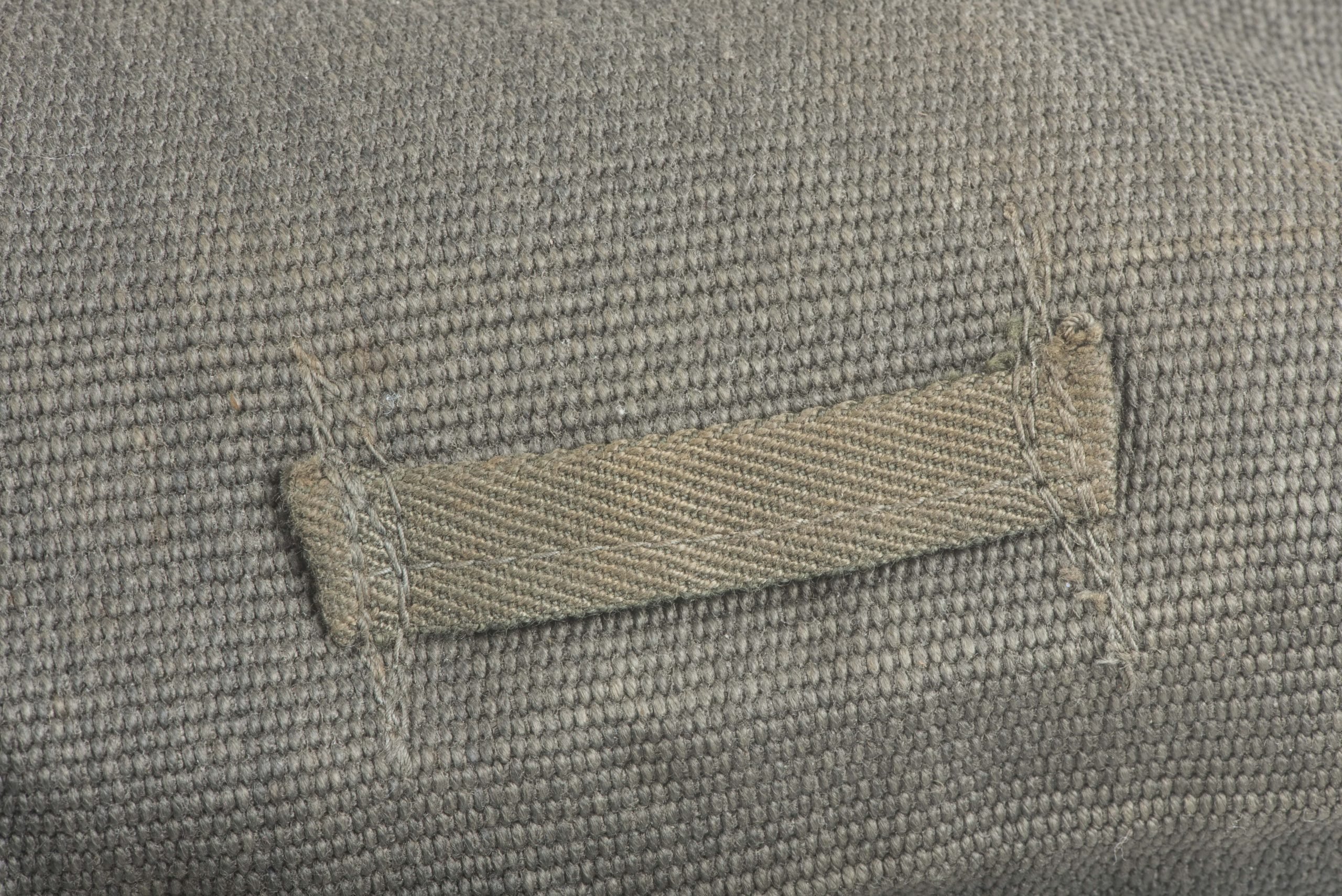 Rubberized gascape with pouch marked bps 1040 – 80 op – — image 5