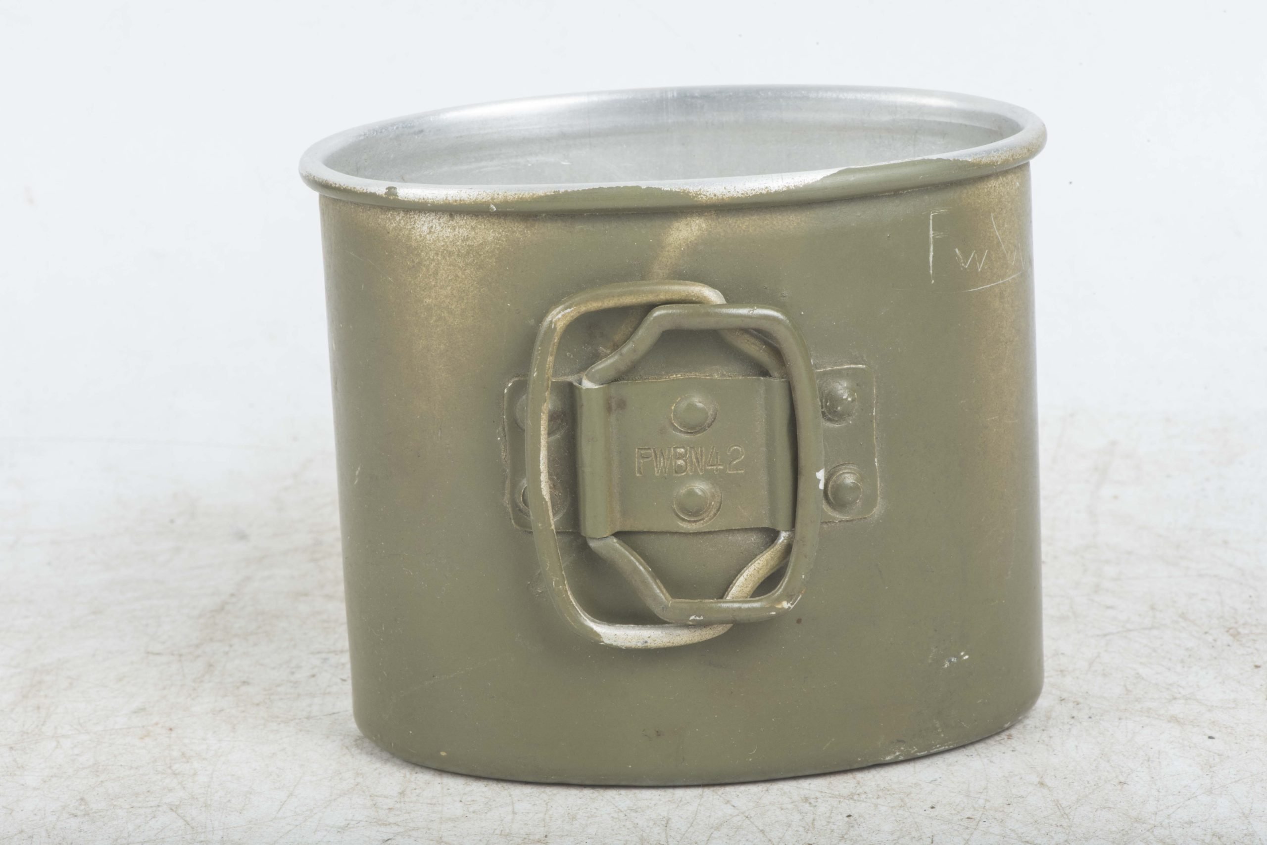 M31 canteen cup marked FWBN 42 — image 3