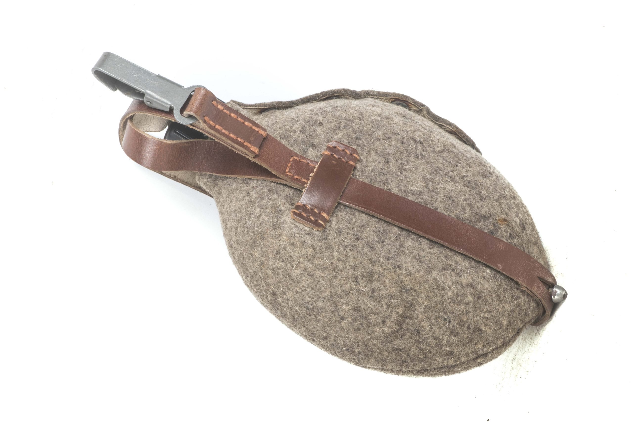 M42 canteen marked SMM 45 — image 2