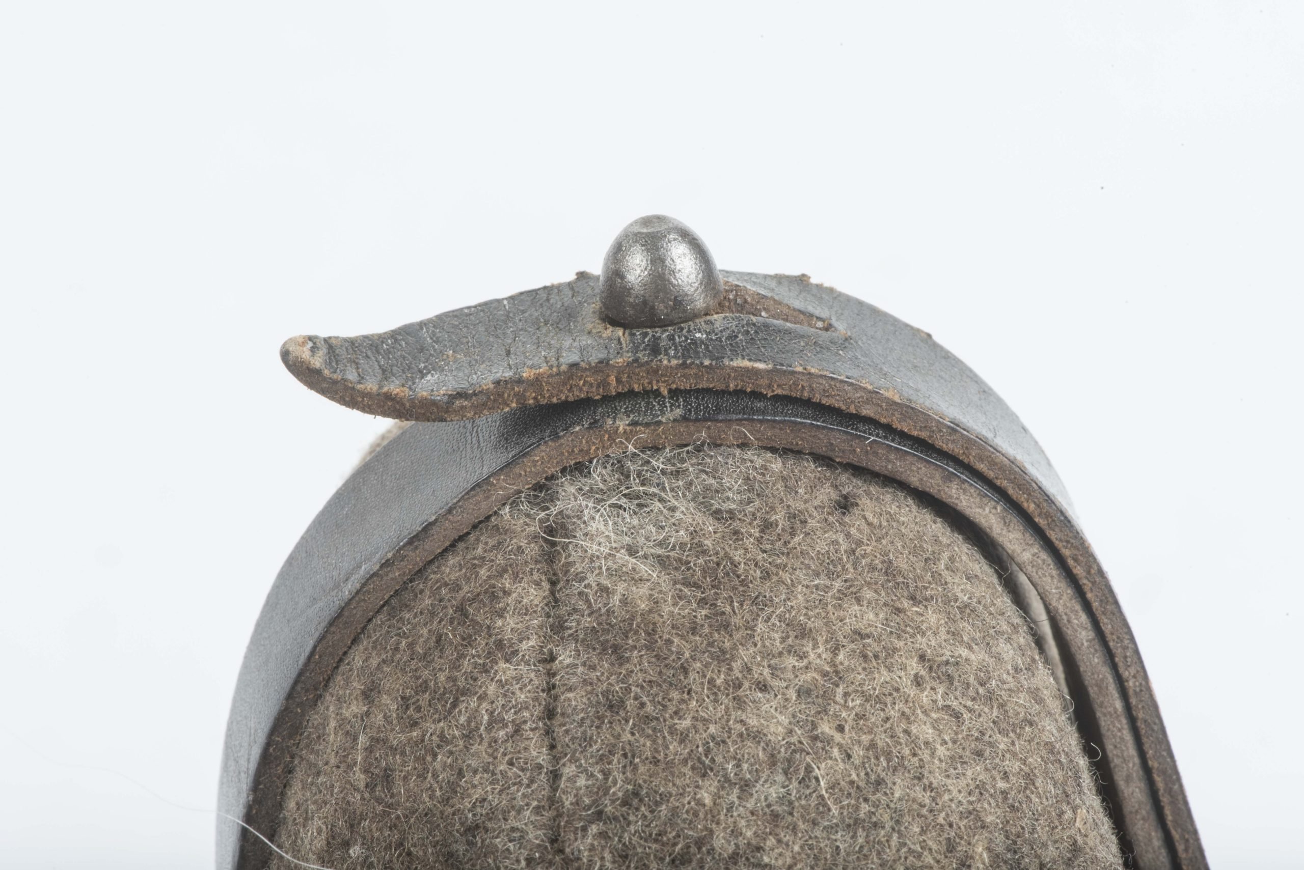 M31 canteen with green cup marked C&CW 42 — image 3