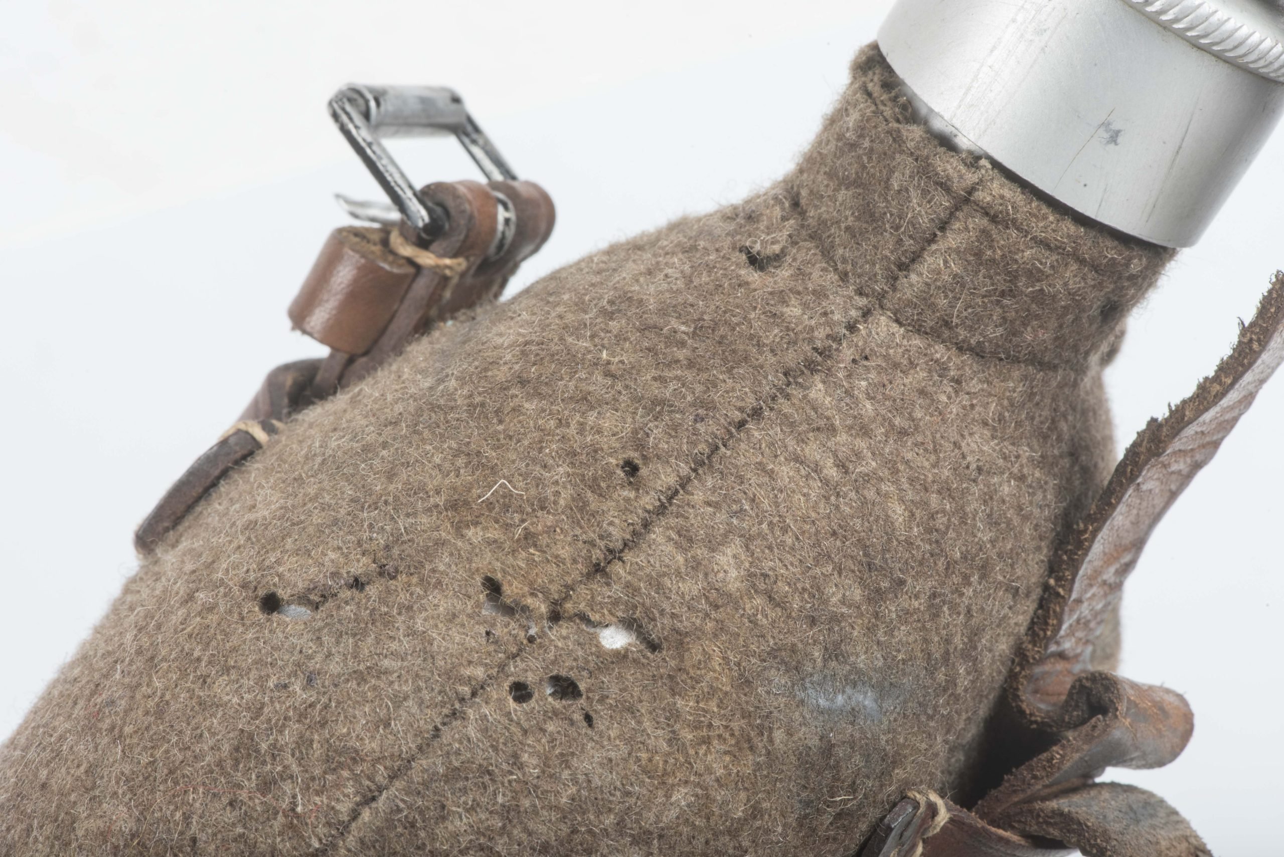 M31 canteen marked VDNS40 — image 7