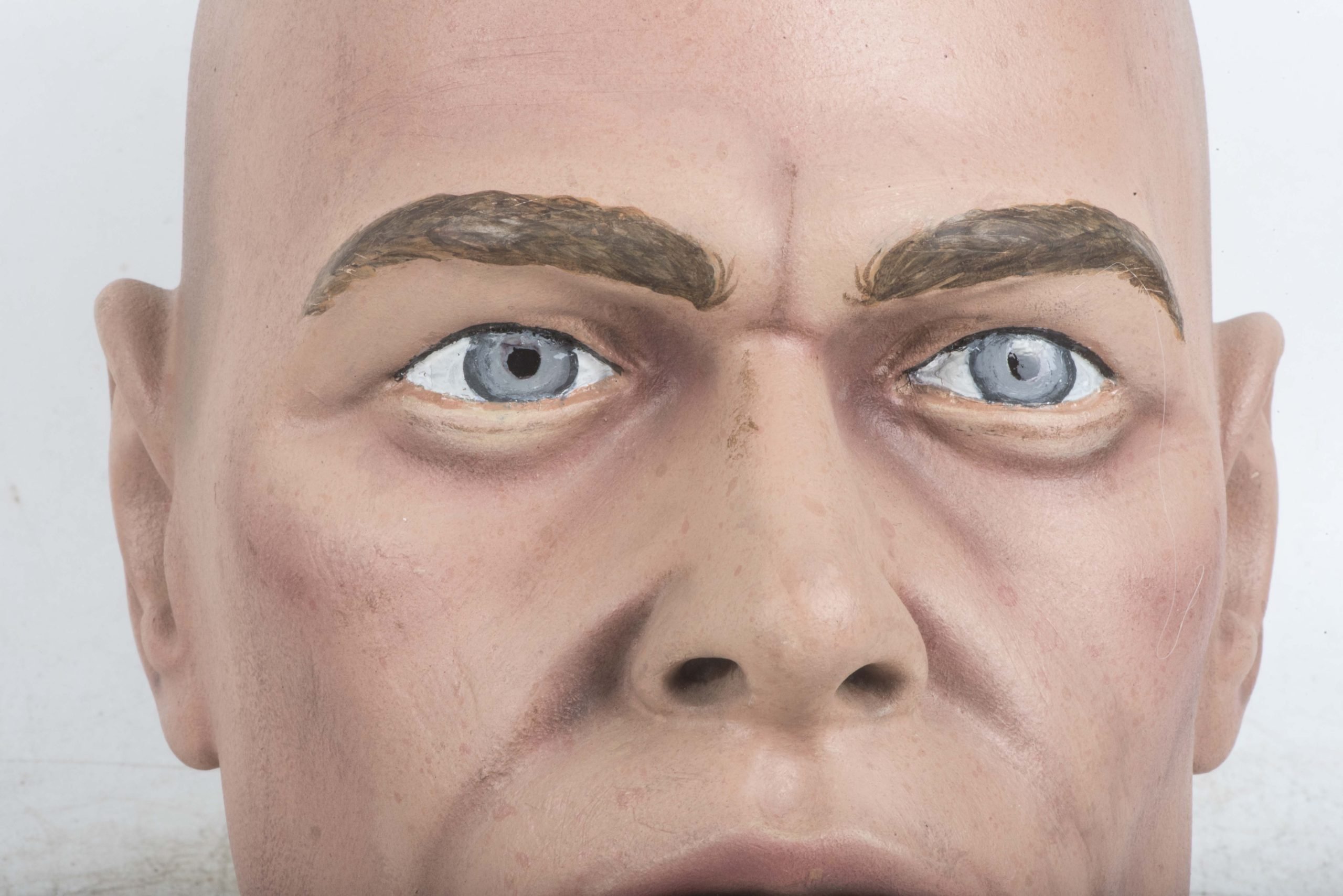 Handpainted mannequin head — image 2