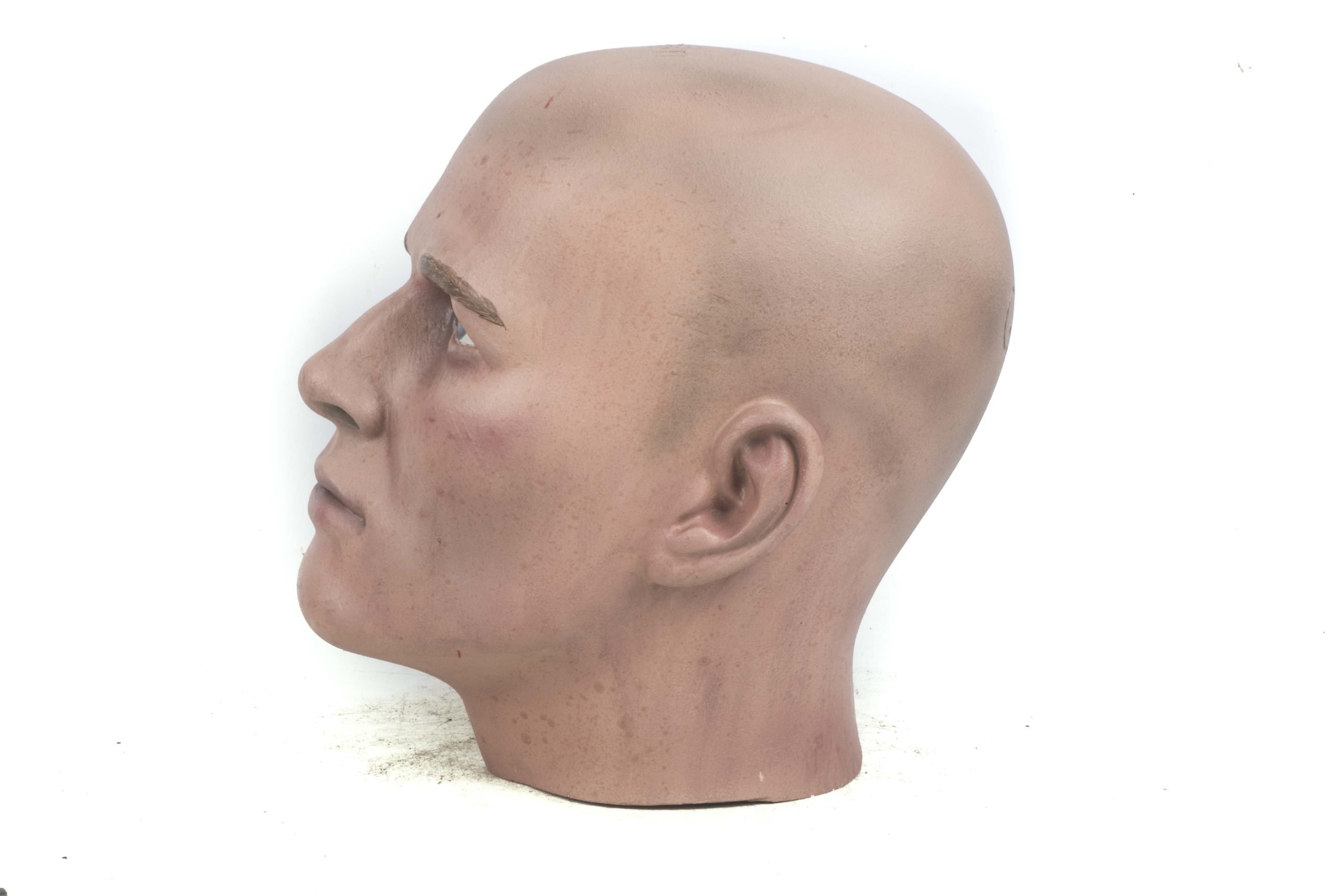 Handpainted mannequin head — image 5
