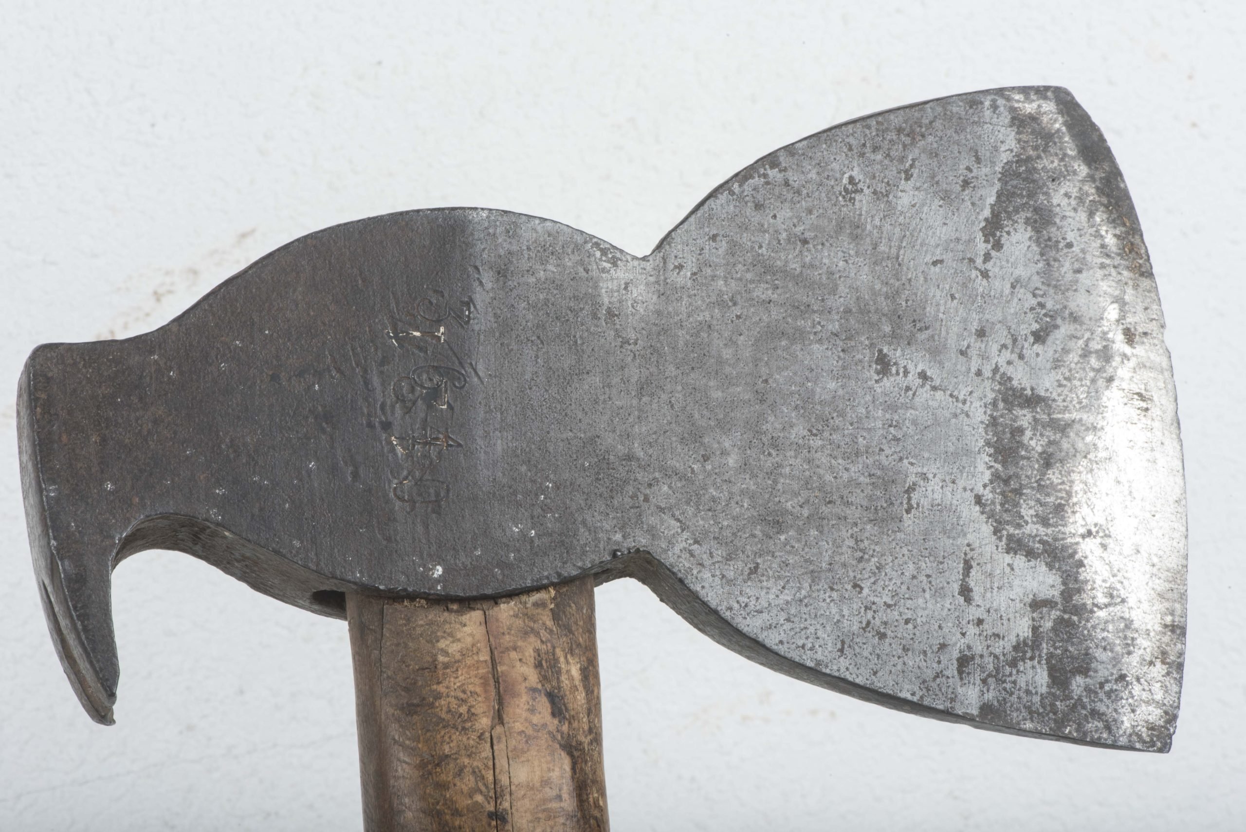 Pioneer axe marked 1935 WaA #3640 — image 3