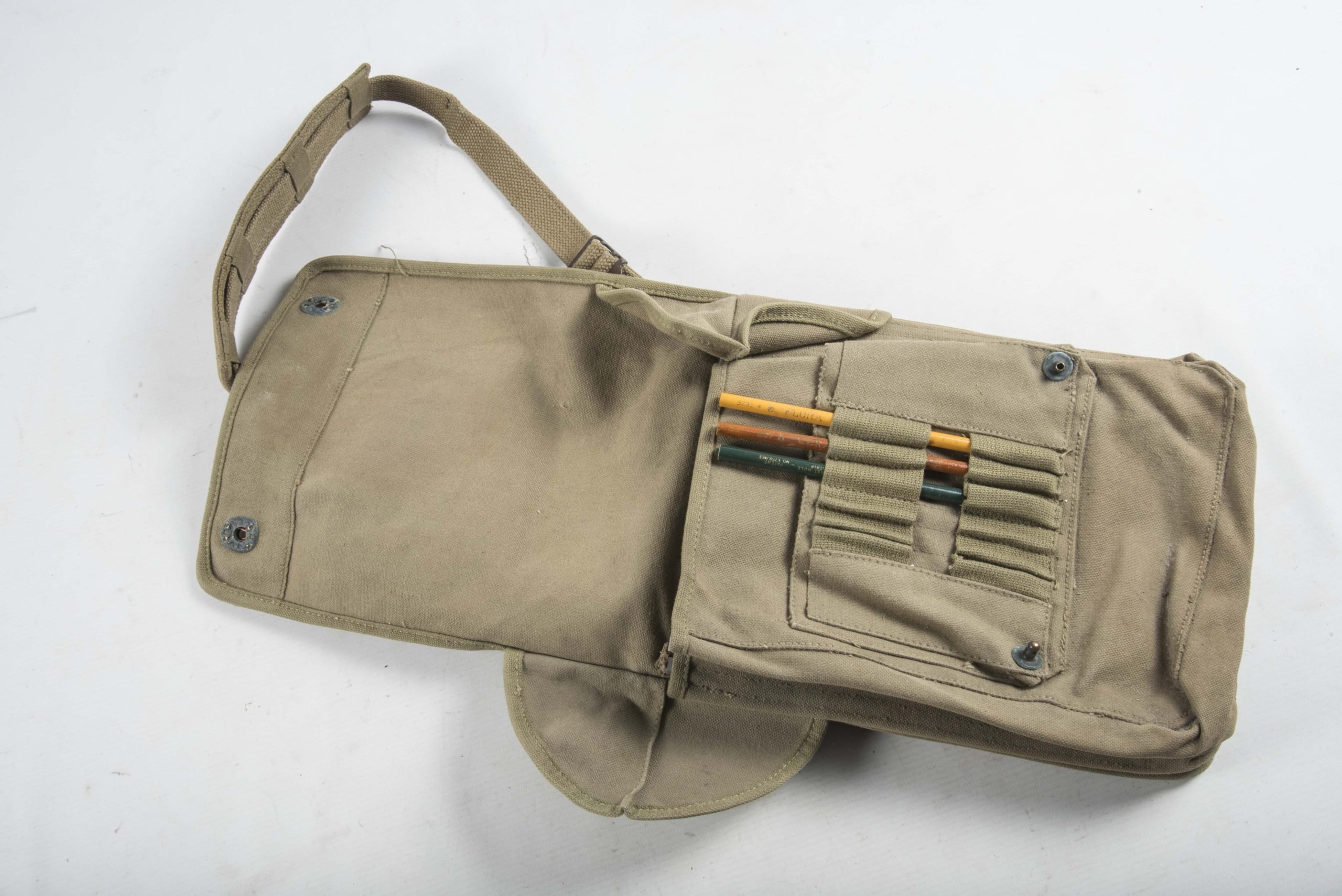 US M1938 mapcase with board and Liege map marked Turner Mfg. Co. 1942 — image 18