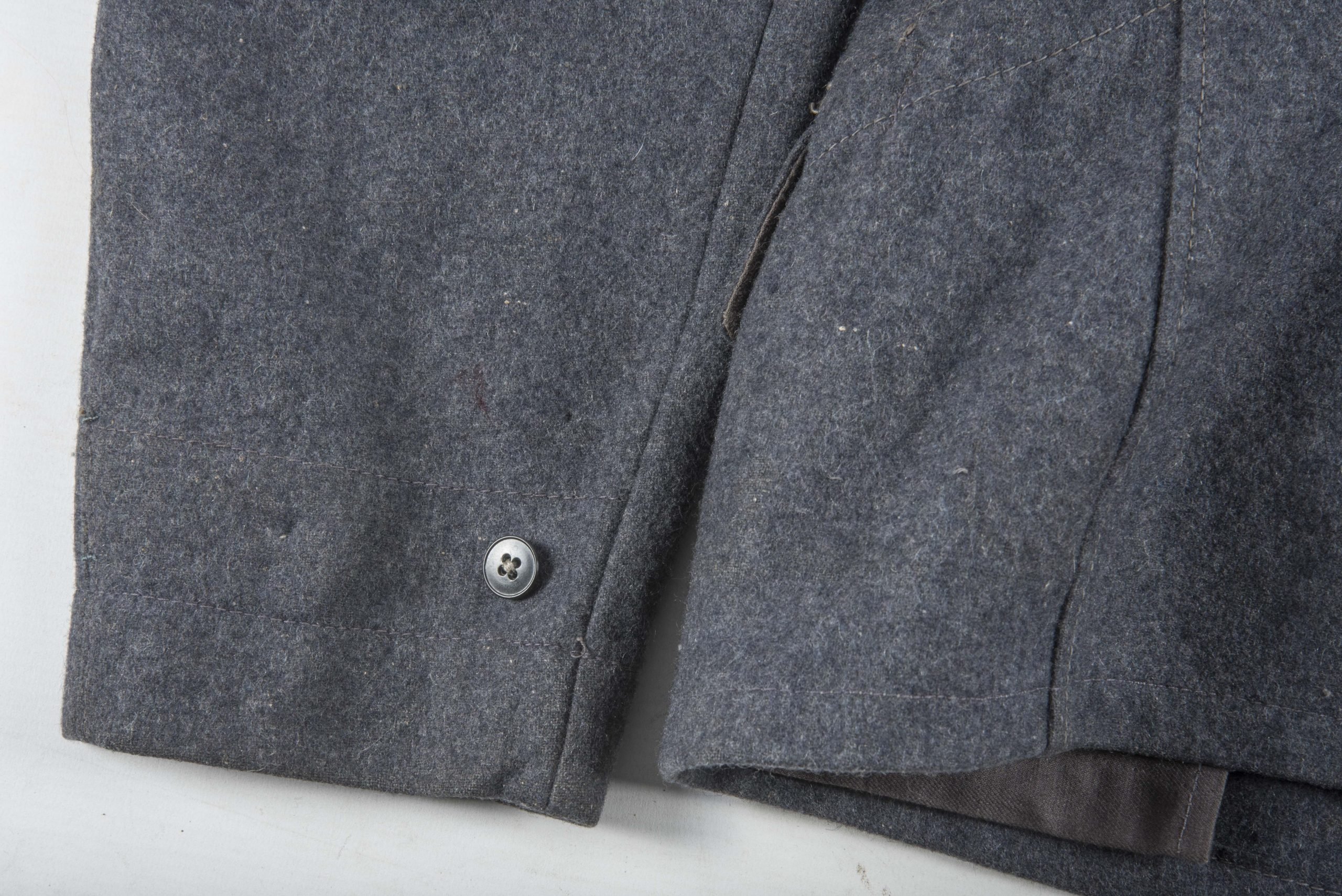 Luftwaffe Fliegerbluse for a Oberfeldwebel der Flieger or Fallschirmjäger — image 15