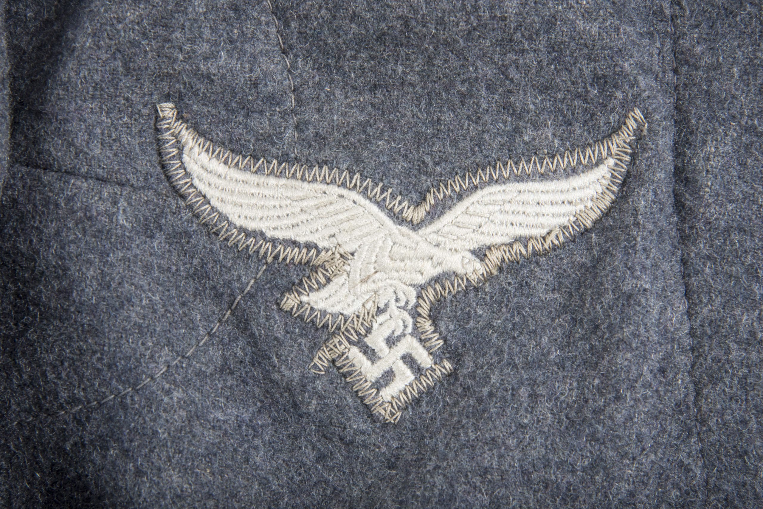 Luftwaffe Fliegerbluse for a Oberfeldwebel der Flieger or Fallschirmjäger — image 4