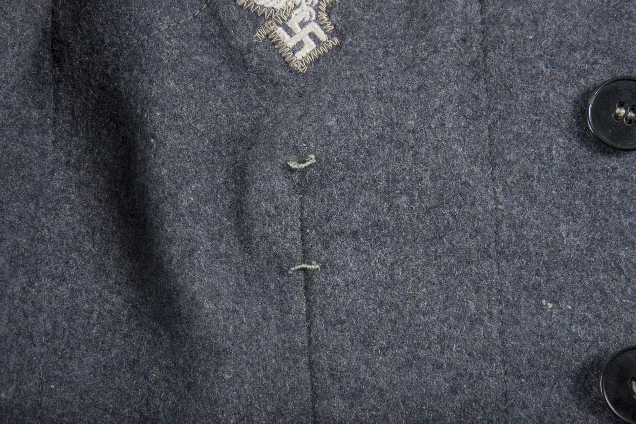 Luftwaffe Fliegerbluse for a Oberfeldwebel der Flieger or Fallschirmjäger — image 7