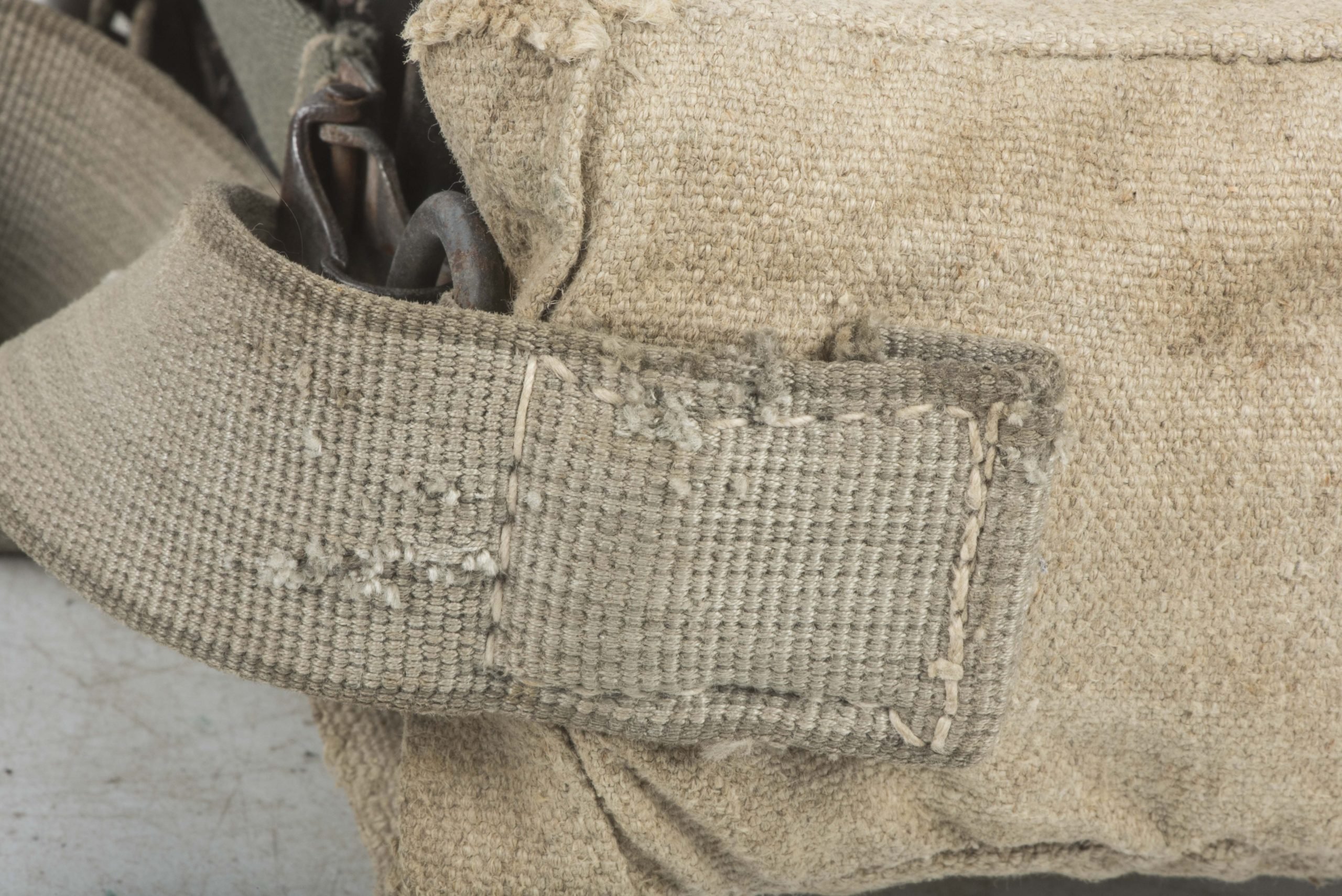 Rare late war MG34 u. MG42 ammunation case carrying bag — image 15